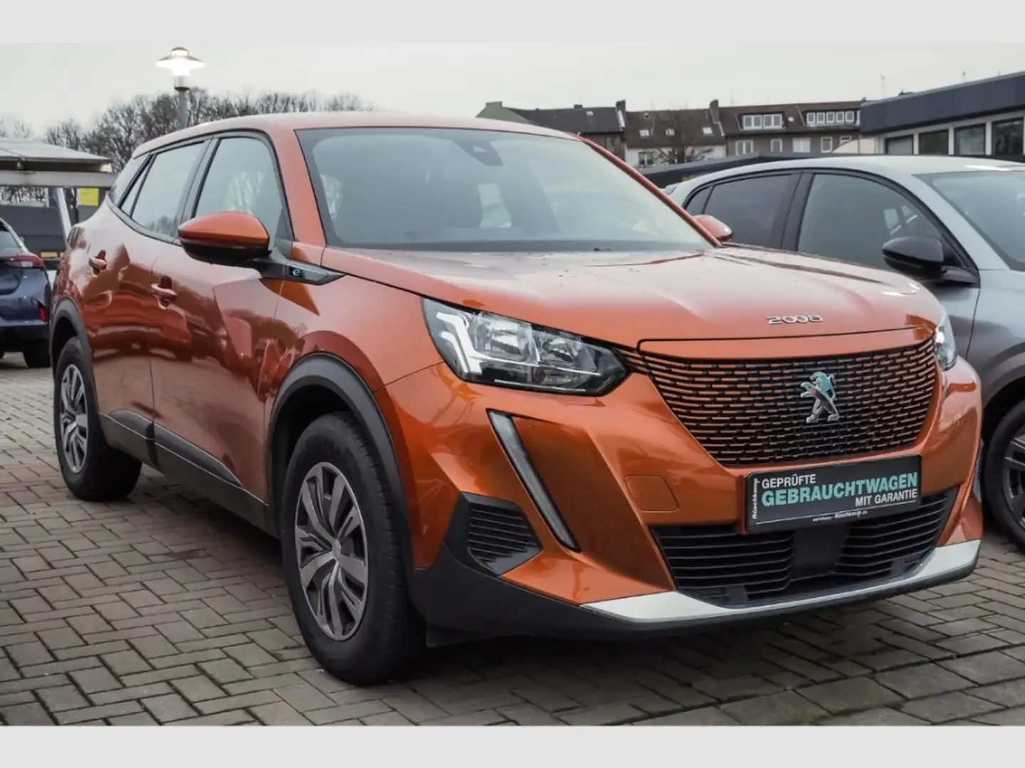 Peugeot 2008 Active PDC Klimaauto Temp. Orange - 2