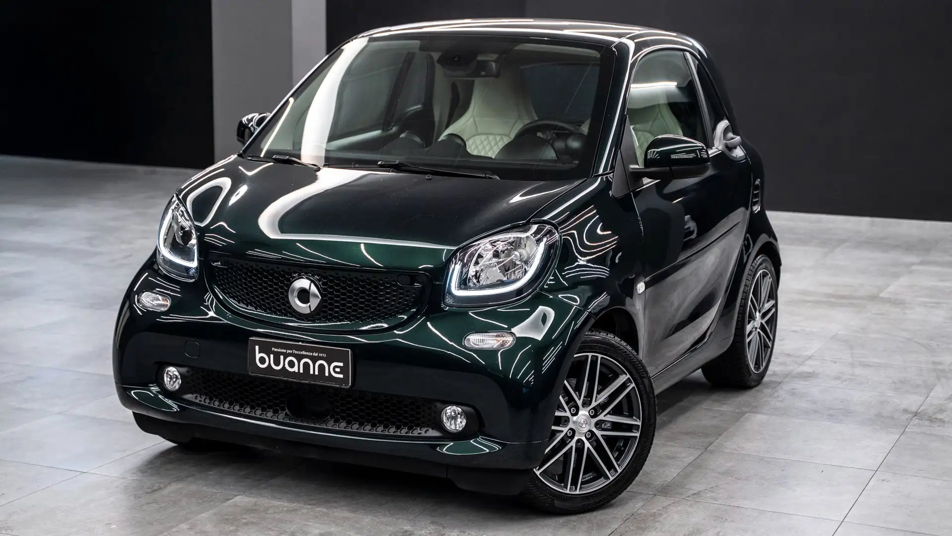 smart forTwo 0.9 T 90 CV GREEN BRITISH TWINAMIC PELLE KM CERT Vert - 1