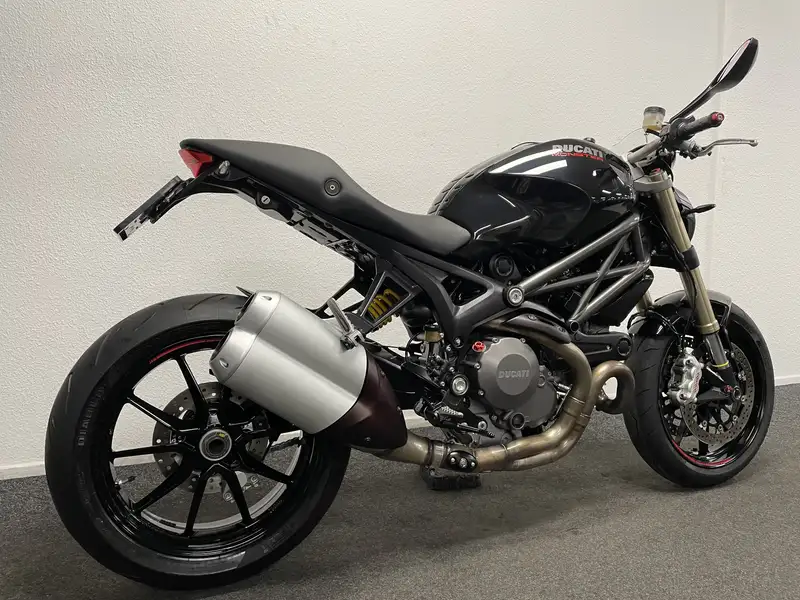 Ducati M 1100 EVO - foto 4