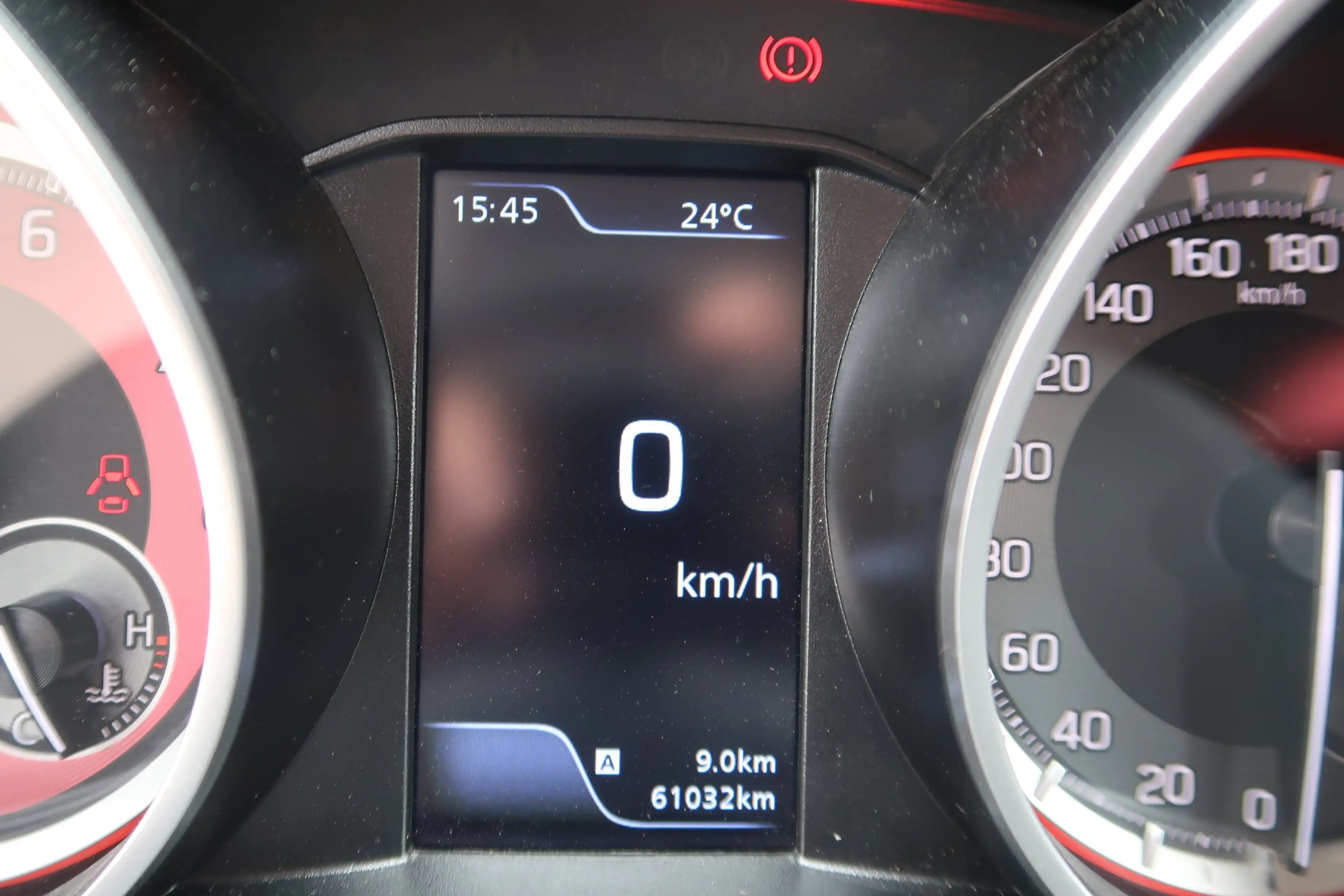 Suzuki Swift Swift Sport 1,4 DITC Hybrid Sport — photo 14