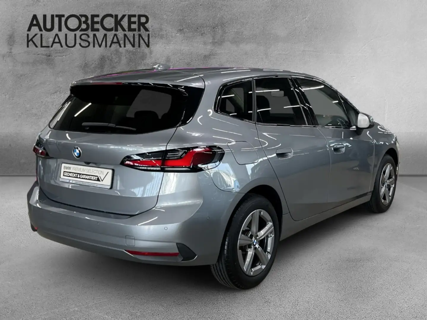 BMW 216 Active Tourer AUTOMATIK 17''NAVI LED AHK SPORTSITZ Grau - 2