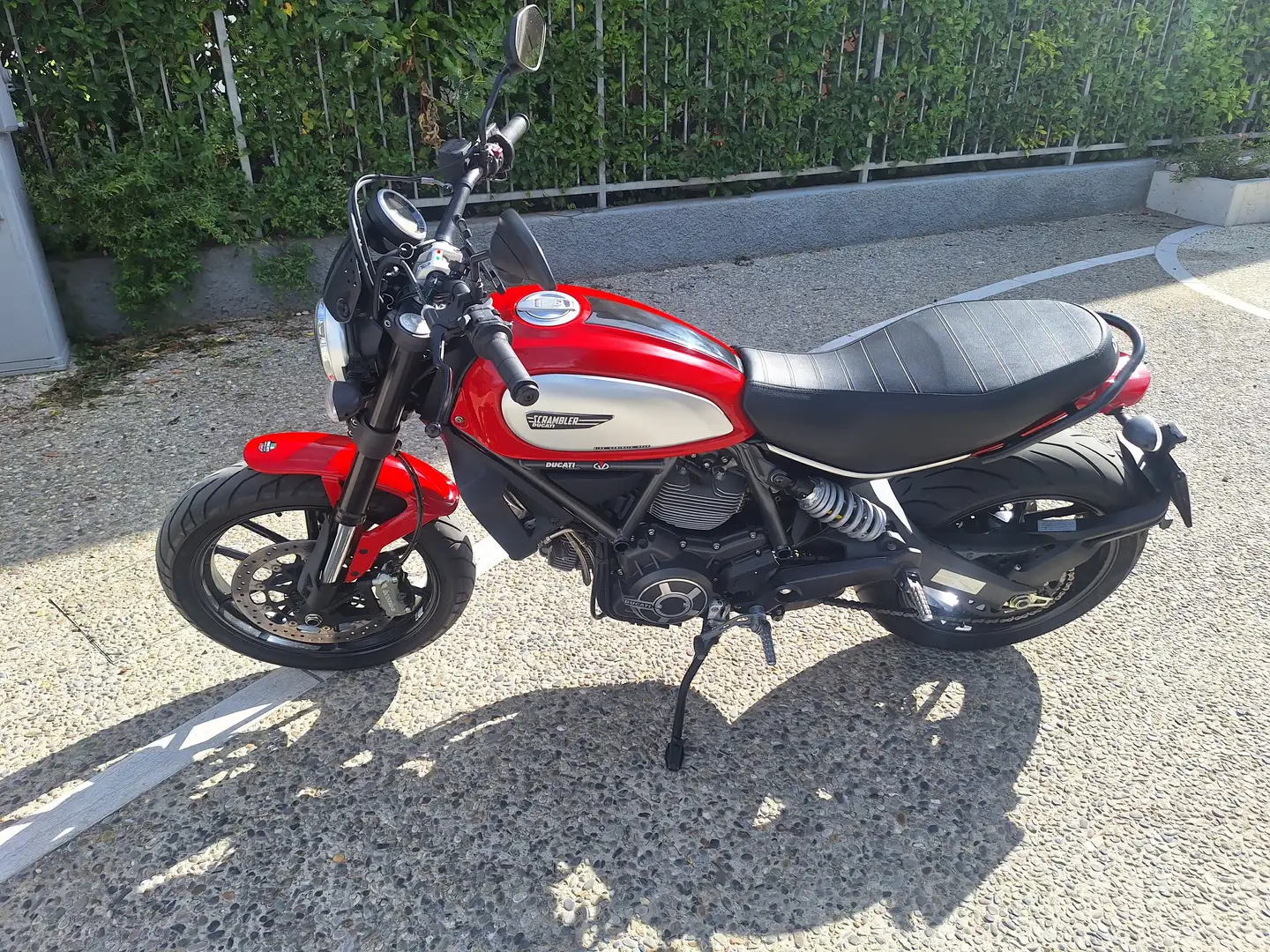 Ducati Scrambler Icon red 800 Roşu - 1