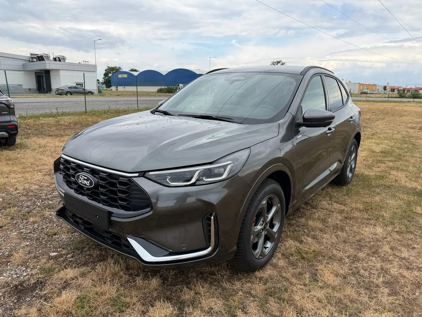 Ford Kuga 2.5 Duratec FHEV ST-Line X Automatik Grau - 1