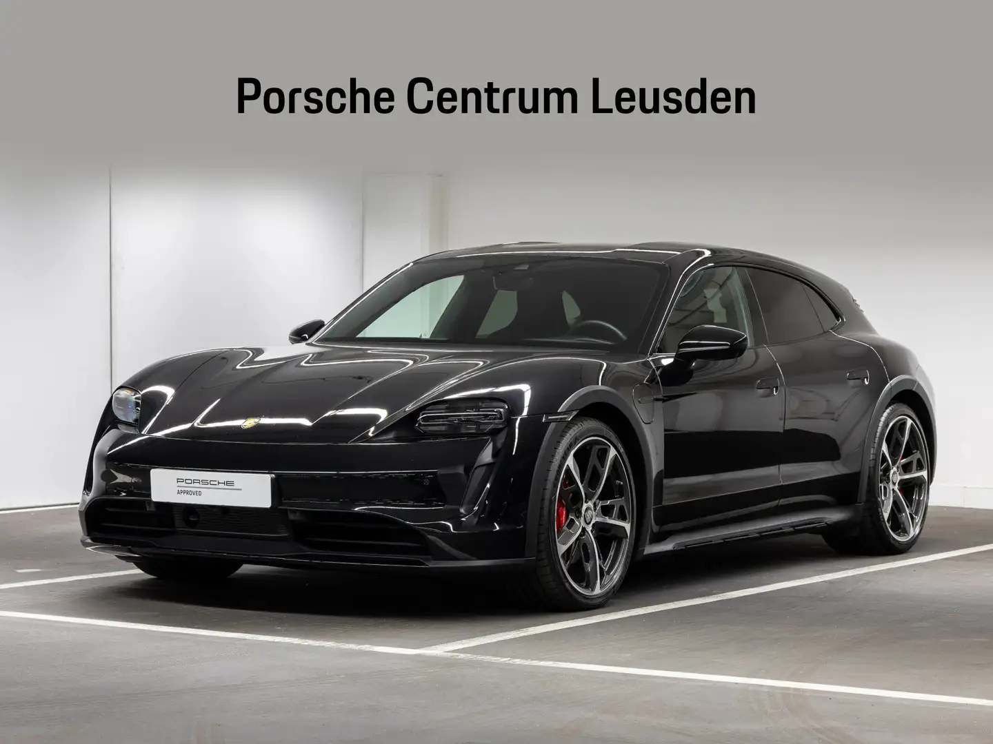 Porsche Taycan 4S Cross Turismo Zwart - 1