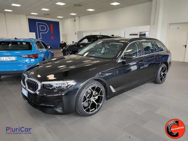BMW 518