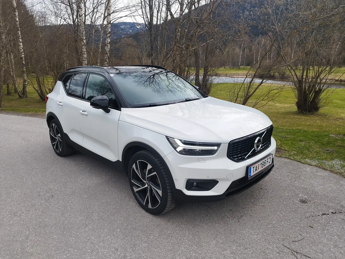 Volvo XC40 XC40 T5 AWD R-Design Geartronic *Voll Ausstattung* Weiß - 1