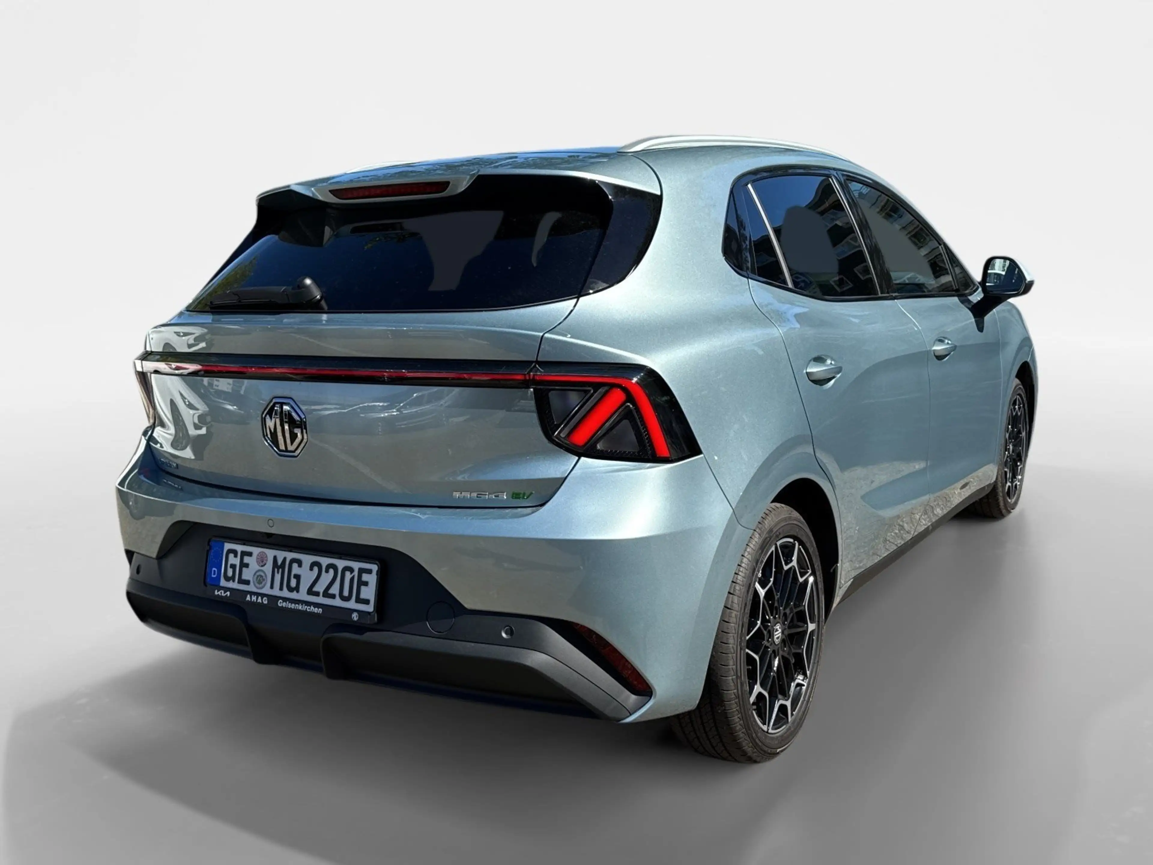 MG MG4 Urban Comfort 54kWh EV — photo 3