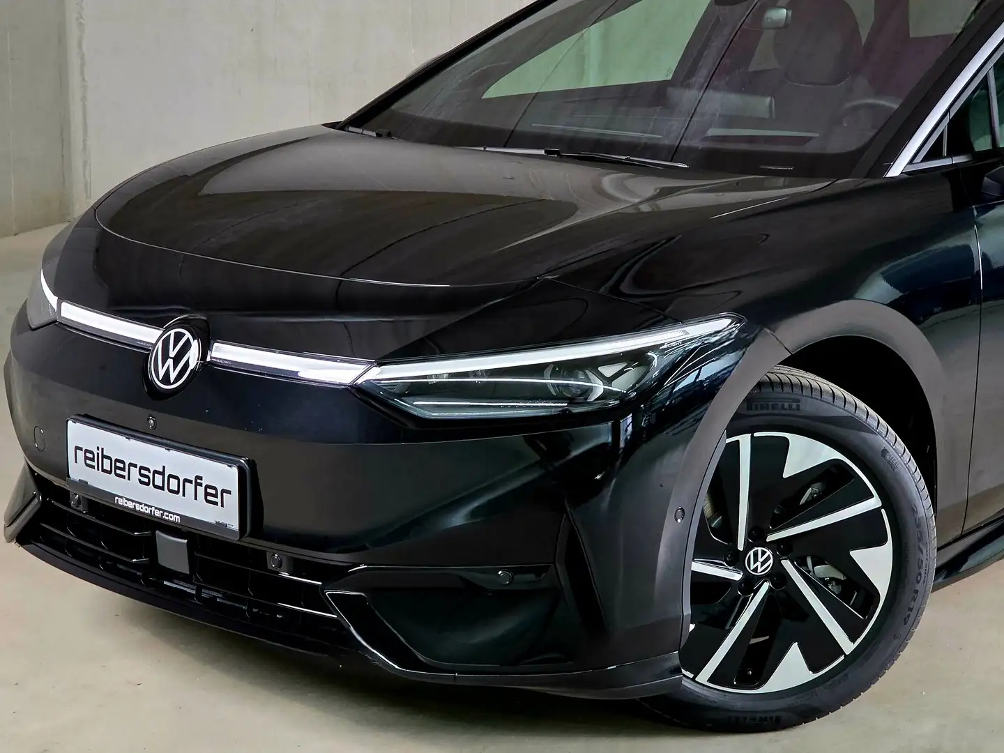Volkswagen ID.7 Tourer Pro 210 kW Business Schwarz - 2