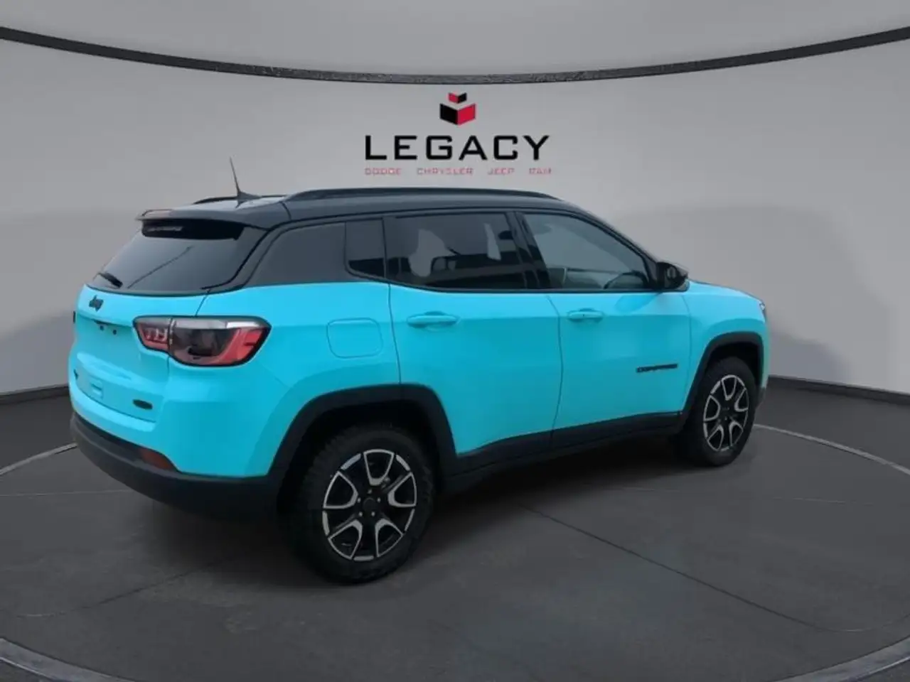 Jeep Compass снимка Jeep Compass