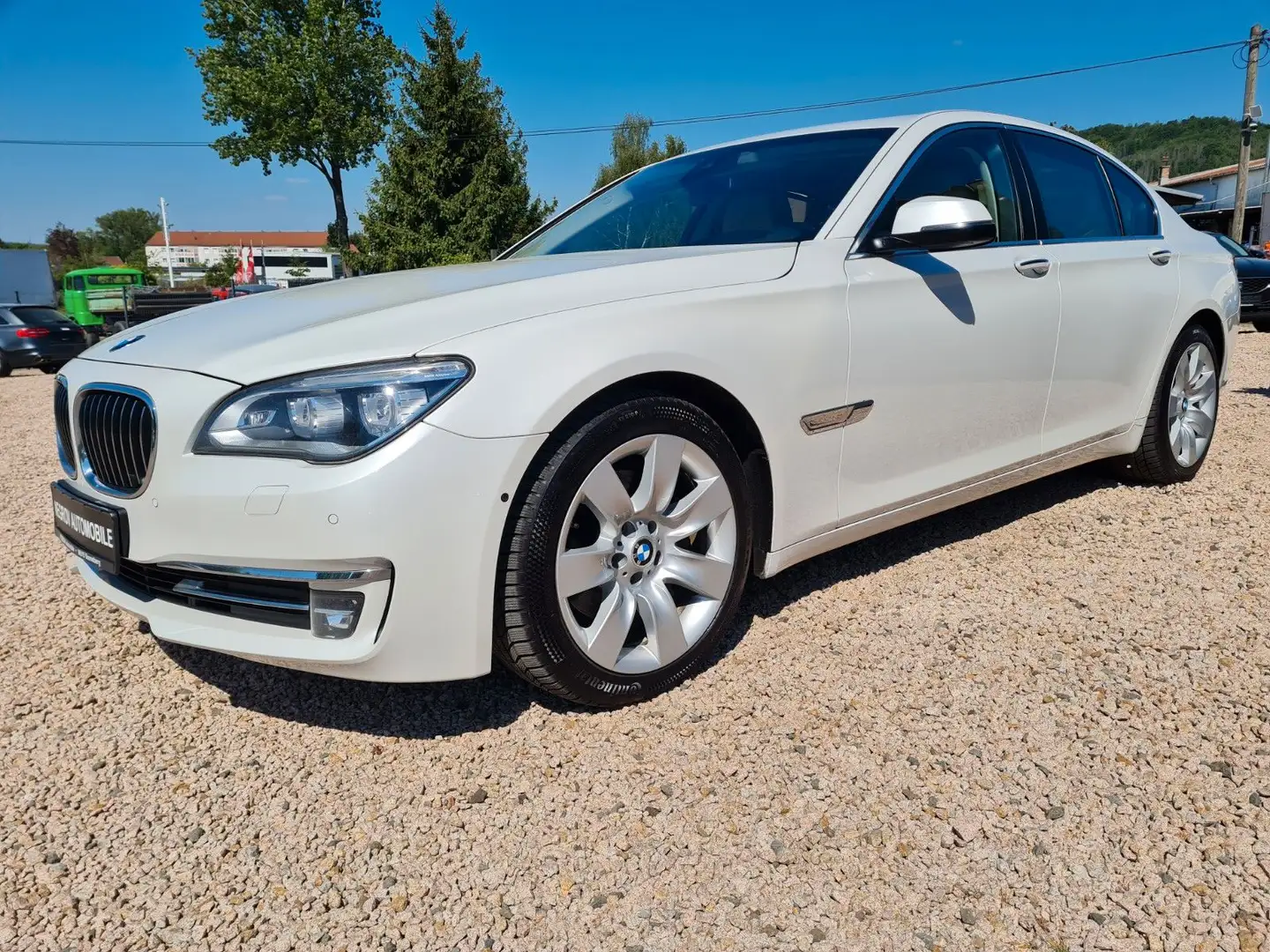 BMW 730 Baureihe 7 730d Weiß - 1