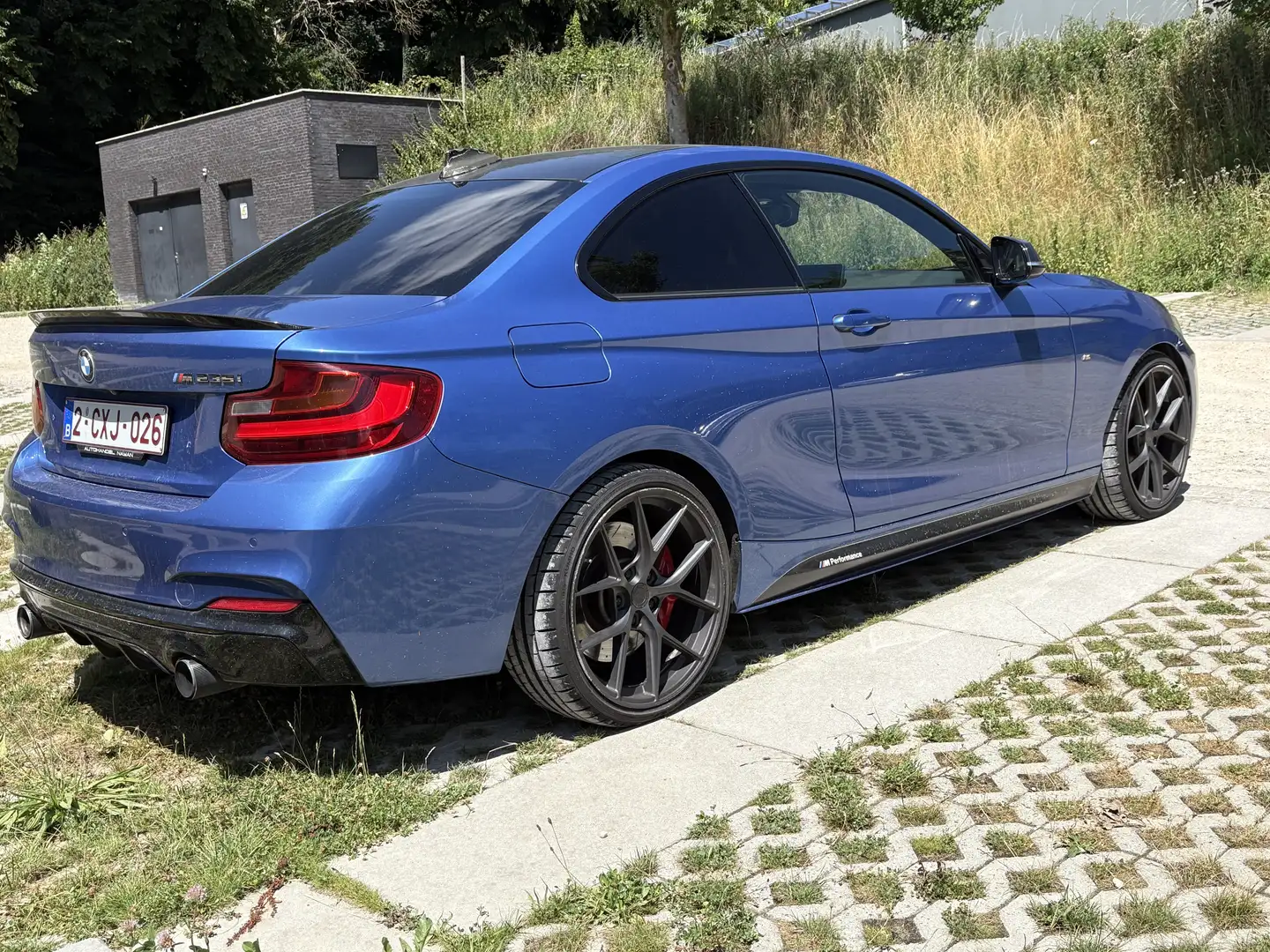 BMW 235 M235i Coupe Sport-Aut. - 1