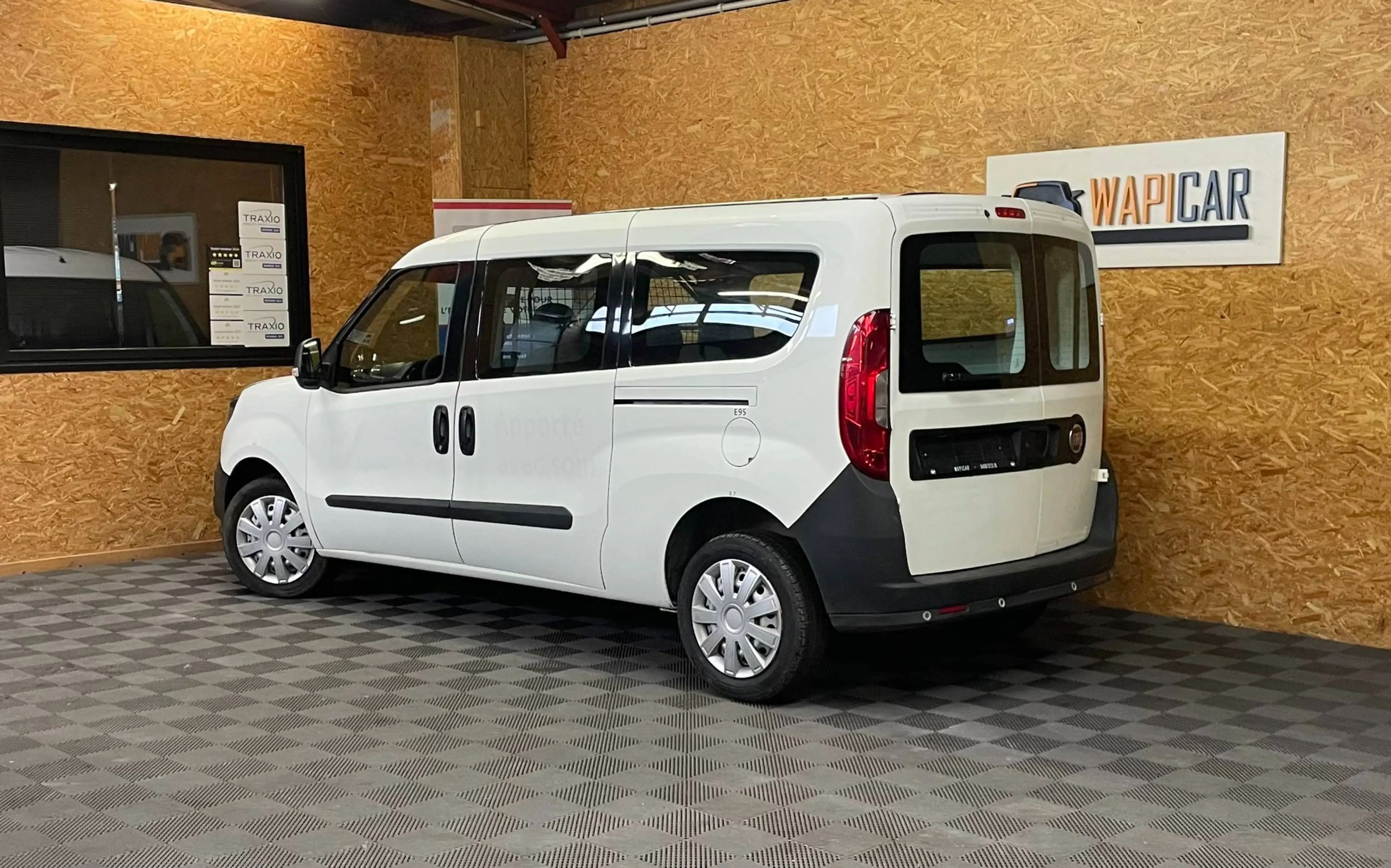 Fiat Doblo Maxi 1.4i eur6b utilitaire * Garantie 1 à 3 ans — photo 4