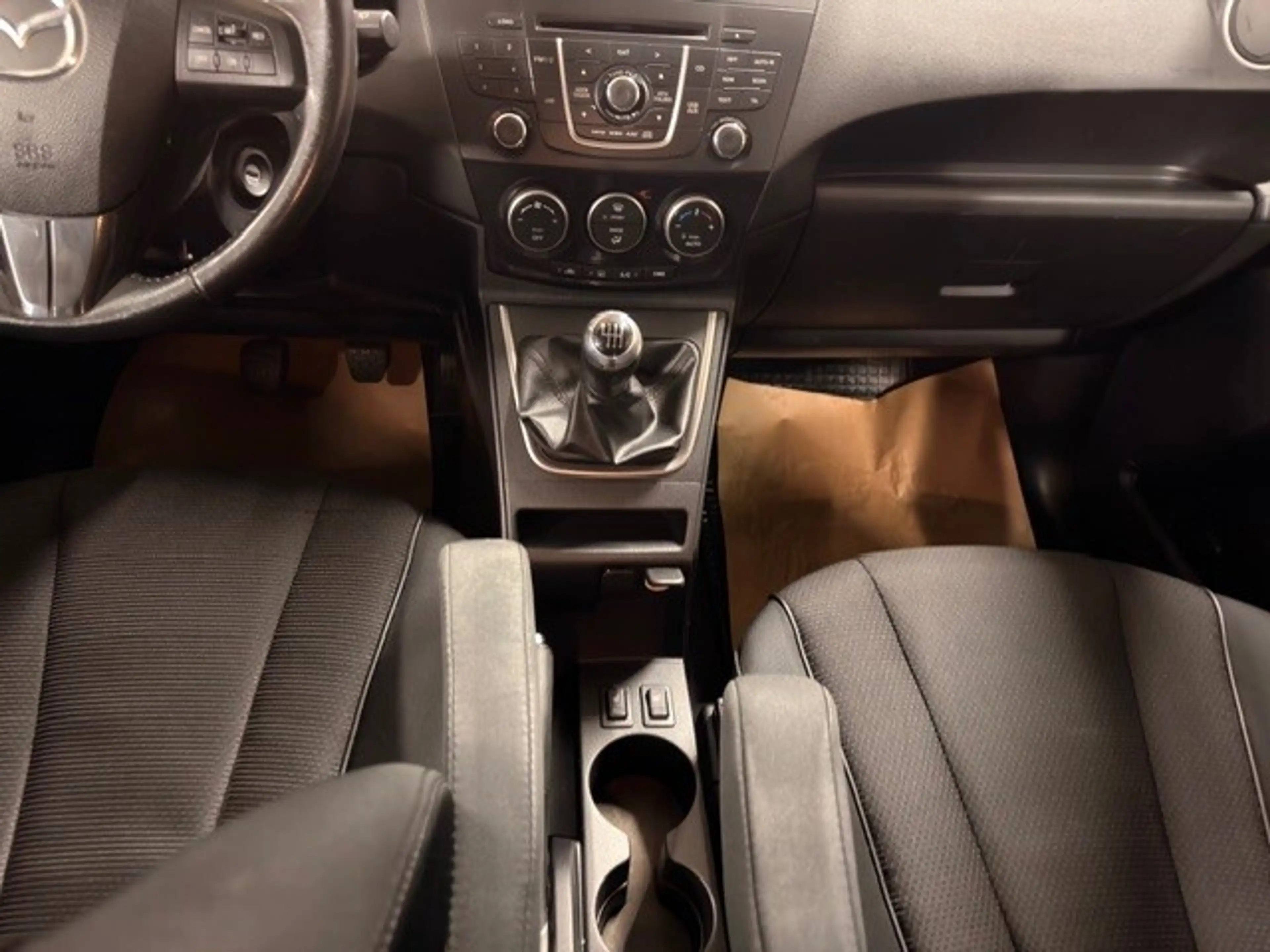 Mazda 5 Mazda5 CD116 Takumi — photo 12