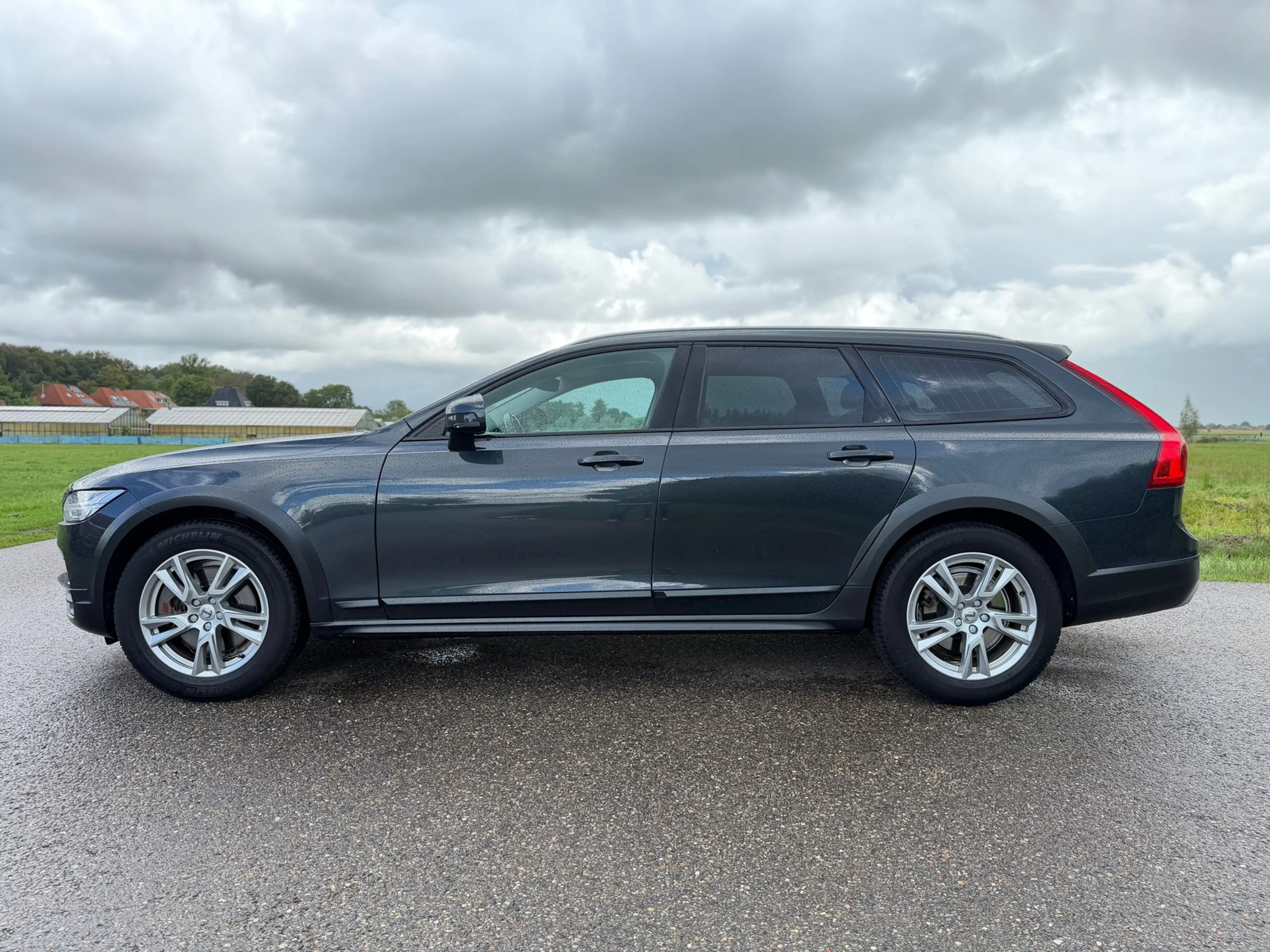 Volvo V90 Cross Country 2.0 D4 / Automaat / Goed Onderhouden / Stoelverwar — photo 9