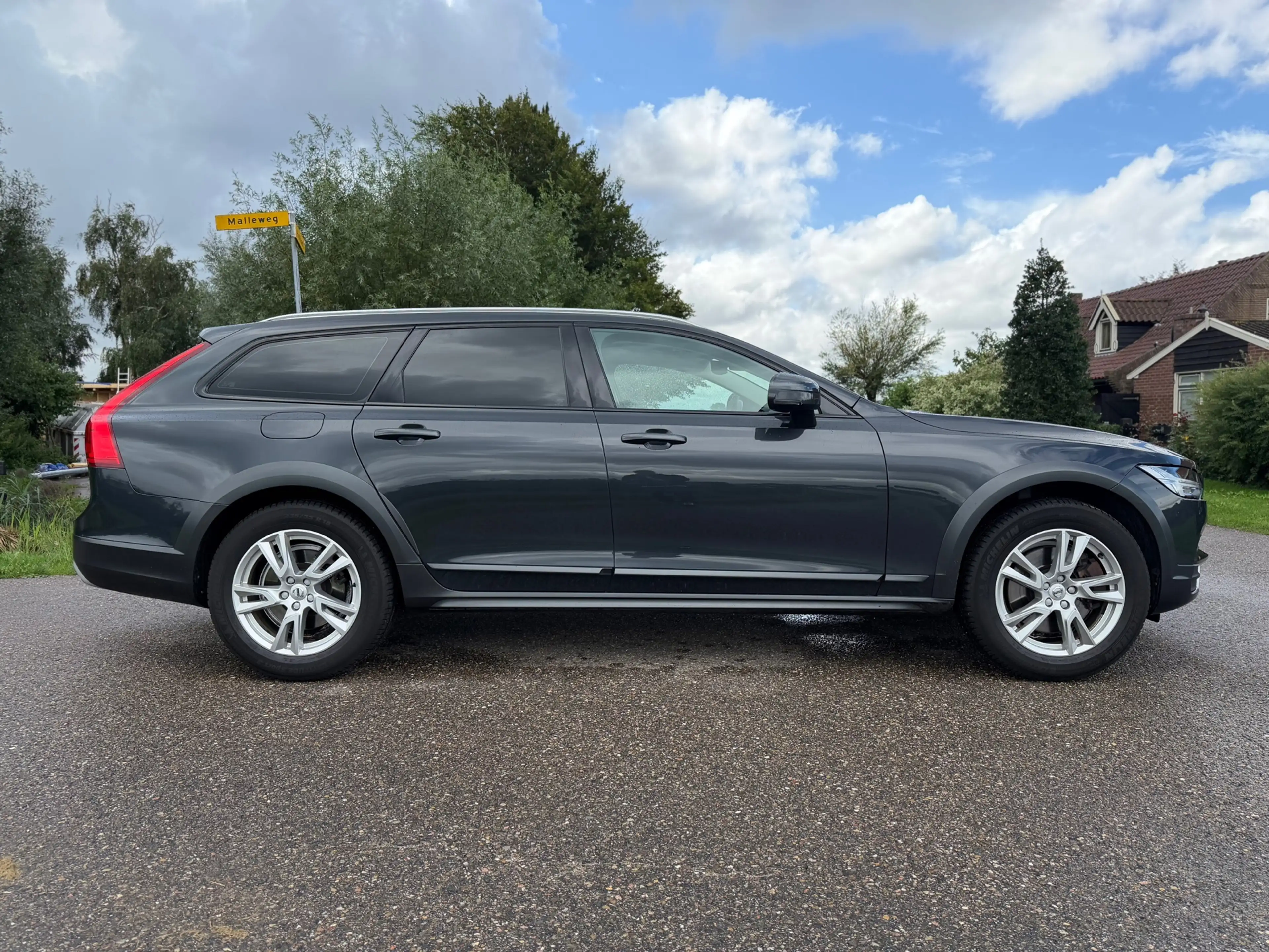 Volvo V90 Cross Country 2.0 D4 / Automaat / Goed Onderhouden / Stoelverwar — photo 6