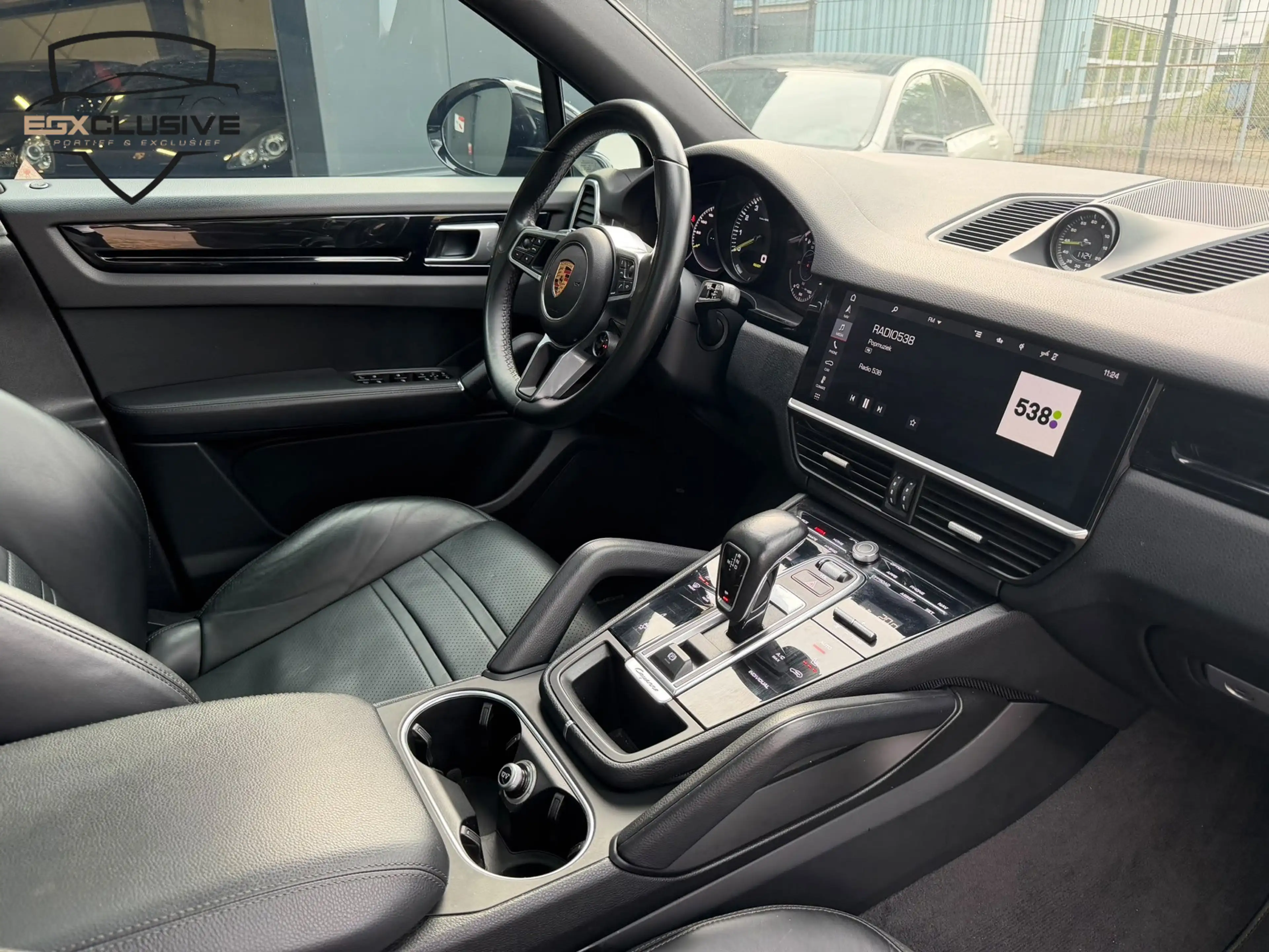 Porsche Cayenne Coupé 3.0 E-Hybrid PANO|360CAMERA|ACC|SFEER| — photo 28