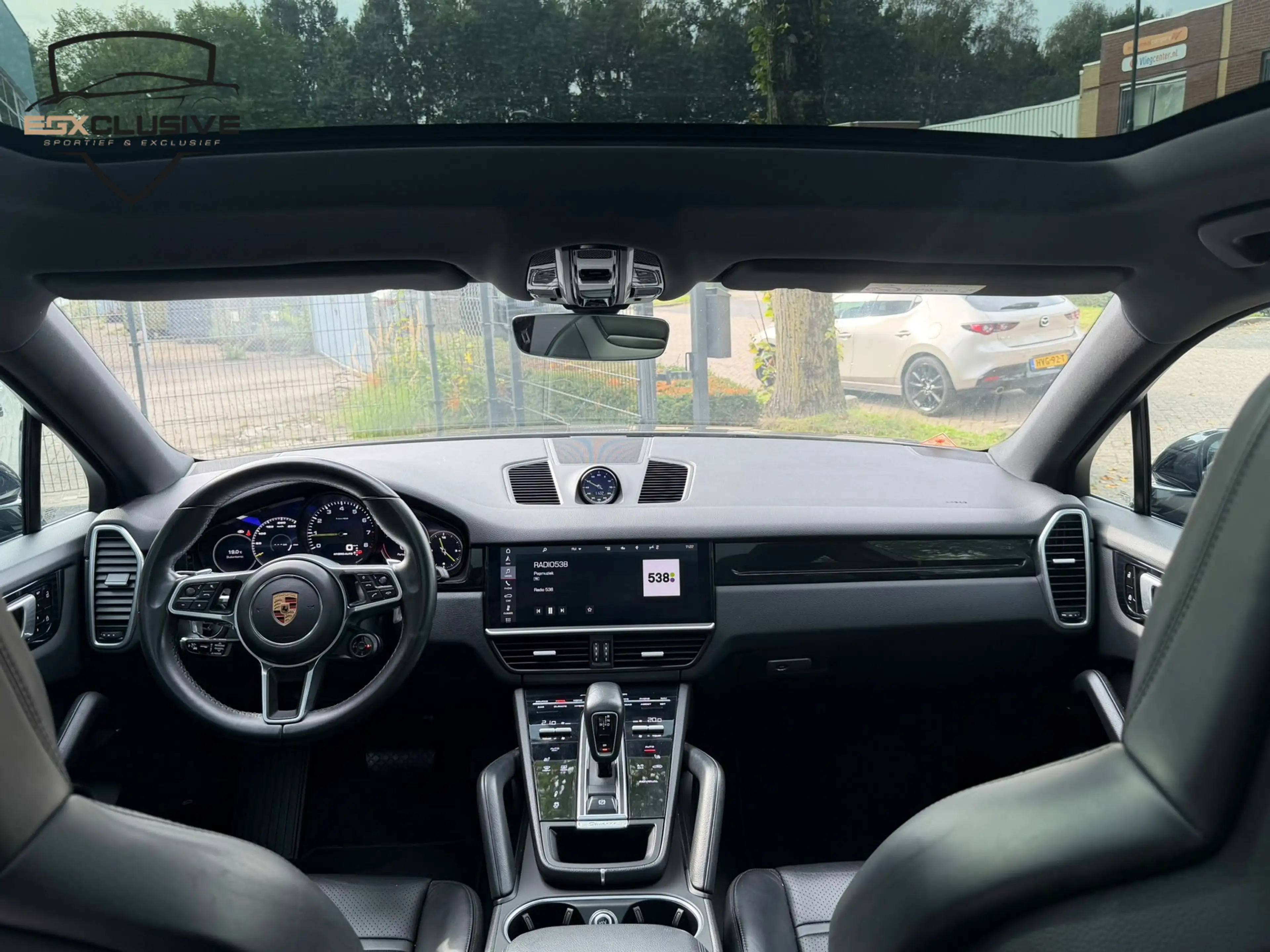 Porsche Cayenne Coupé 3.0 E-Hybrid PANO|360CAMERA|ACC|SFEER| — photo 16