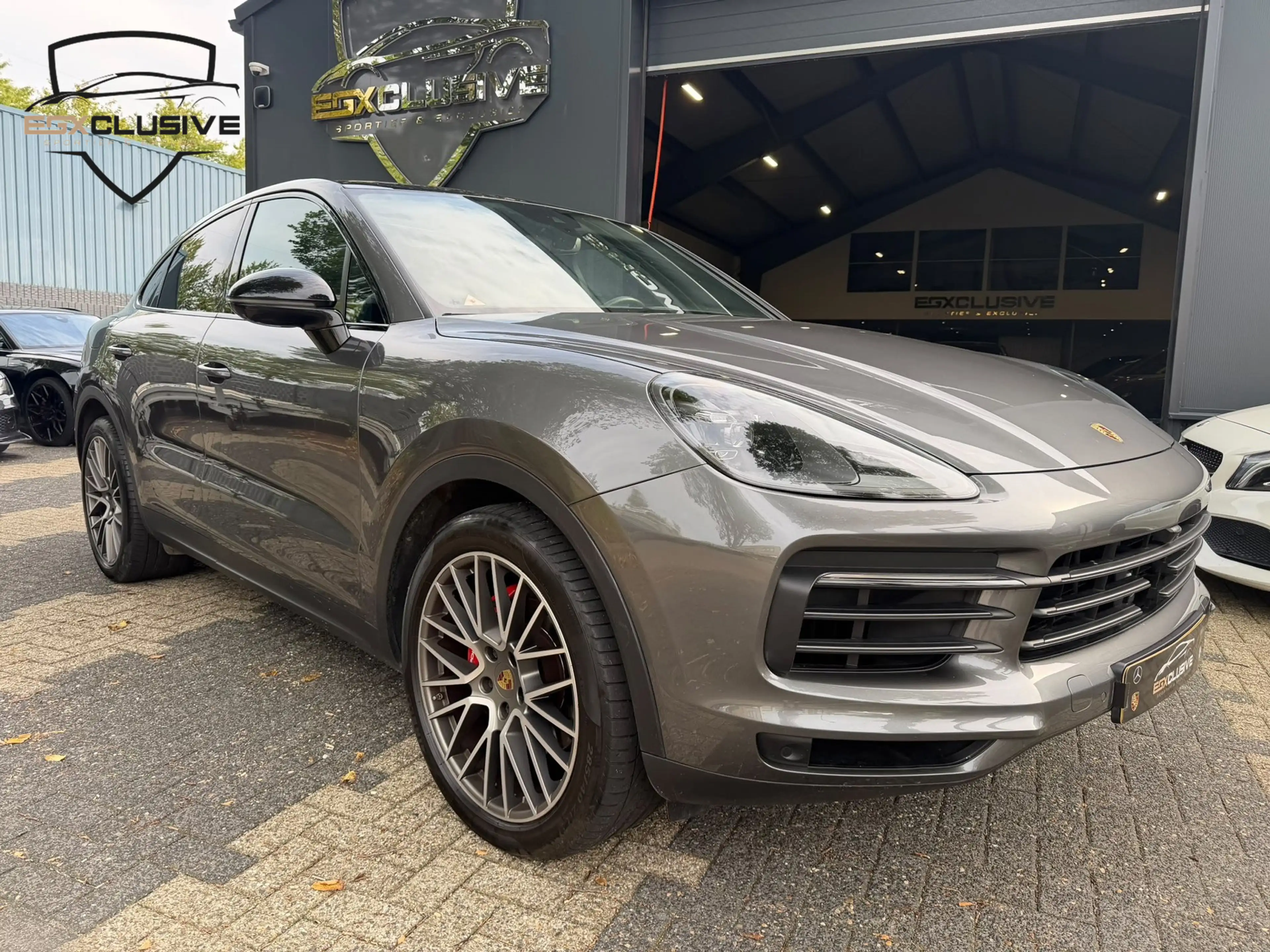 Porsche Cayenne Coupé 3.0 E-Hybrid PANO|360CAMERA|ACC|SFEER| — photo 4