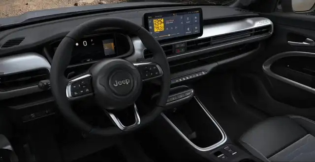 Jeep Avenger view 4