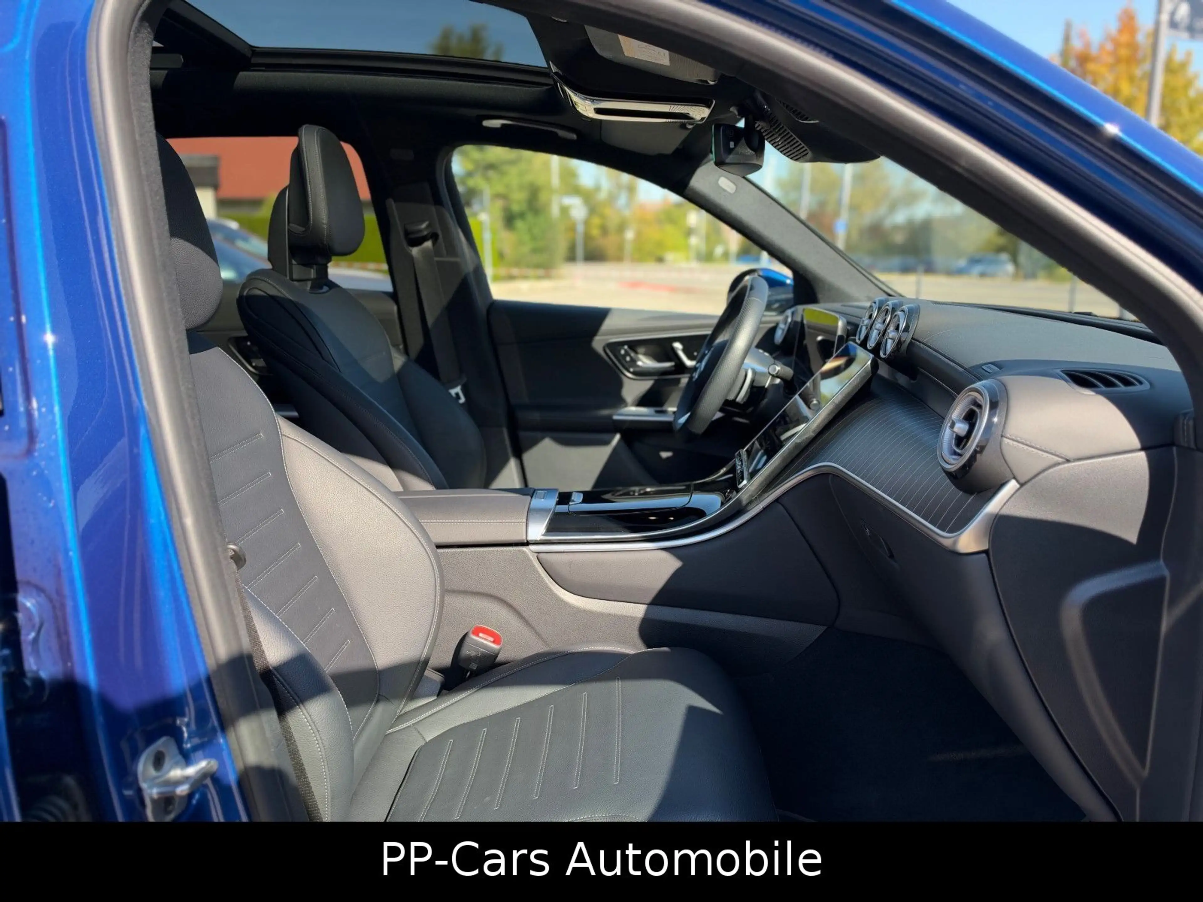 Mercedes-Benz GLC 300 d 4M AMG PREMIUM+*SHG*FAP+*AHK*LEDER*M26 — photo 12