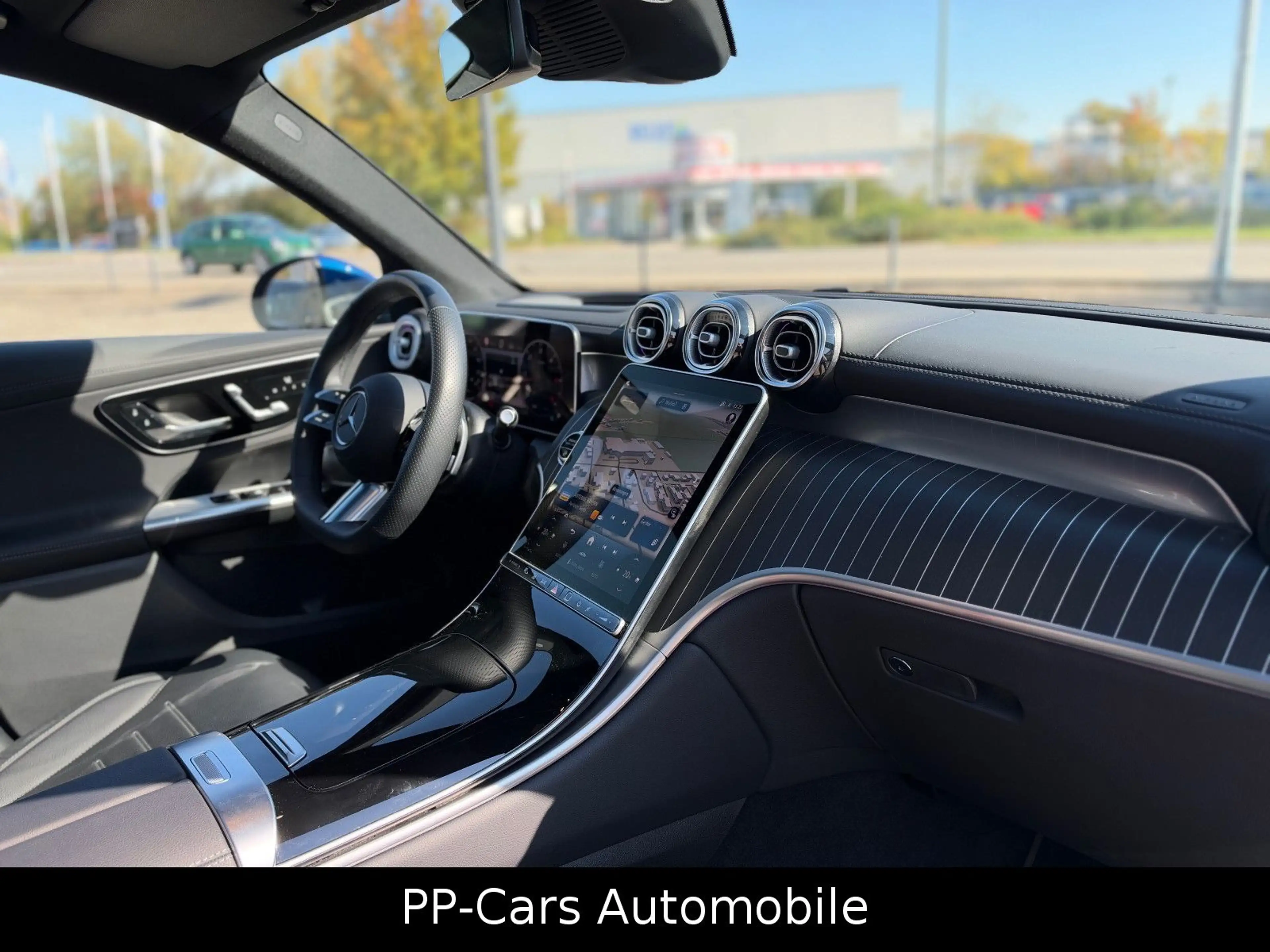 Mercedes-Benz GLC 300 d 4M AMG PREMIUM+*SHG*FAP+*AHK*LEDER*M26 — photo 4