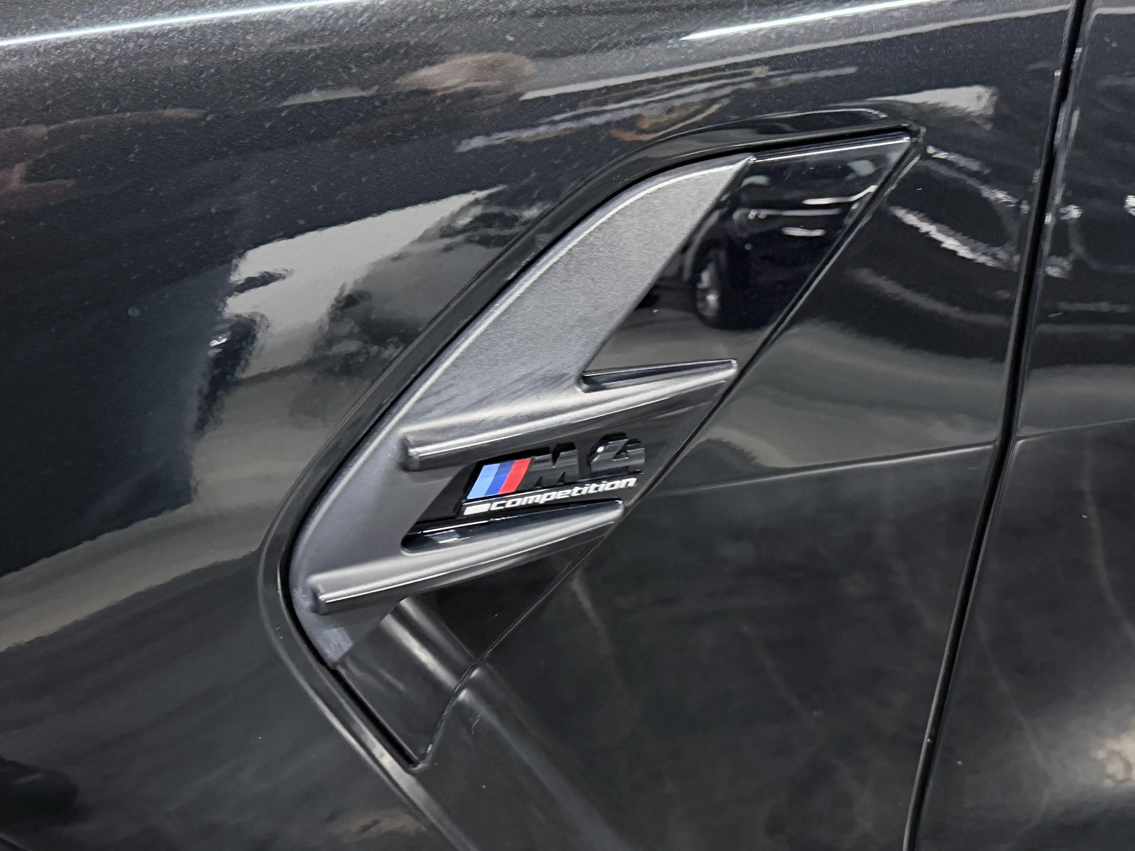 BMW M4 xDrive Competition *KERAMIK**LASER**SCHALENSITZ* — photo 12