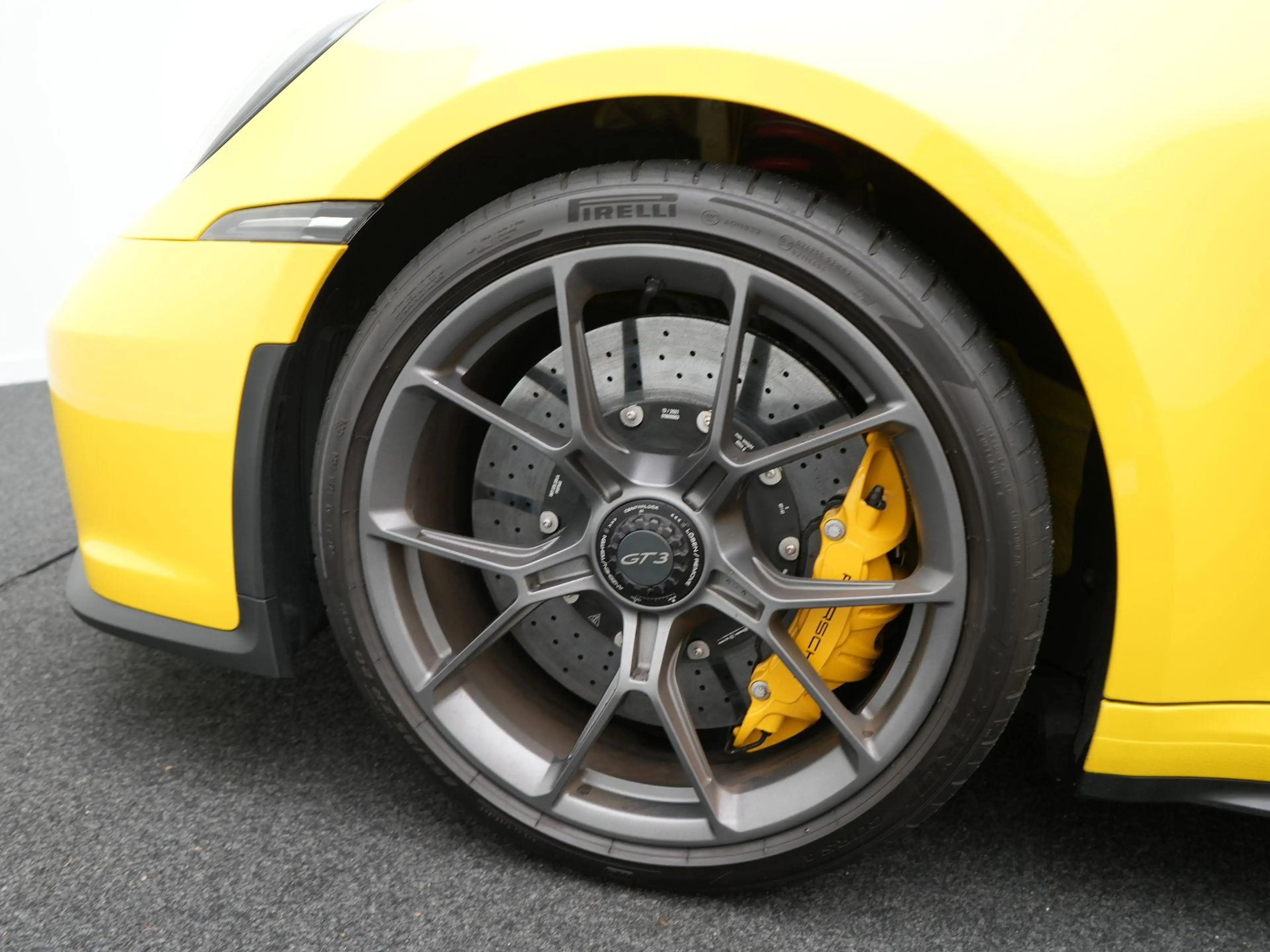 Porsche 992 4.0 GT3 — photo 14