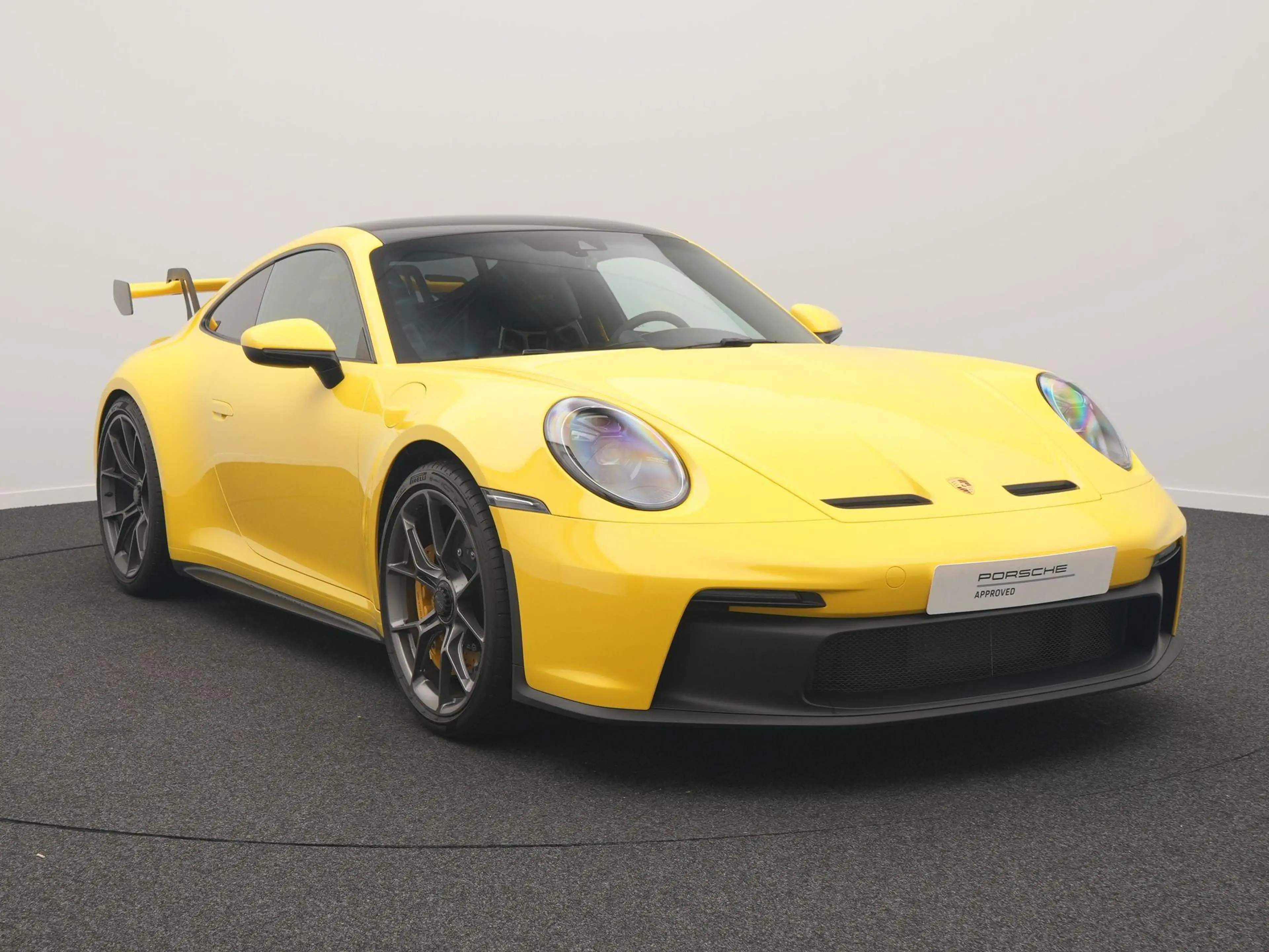 Porsche 992 4.0 GT3 — photo 7