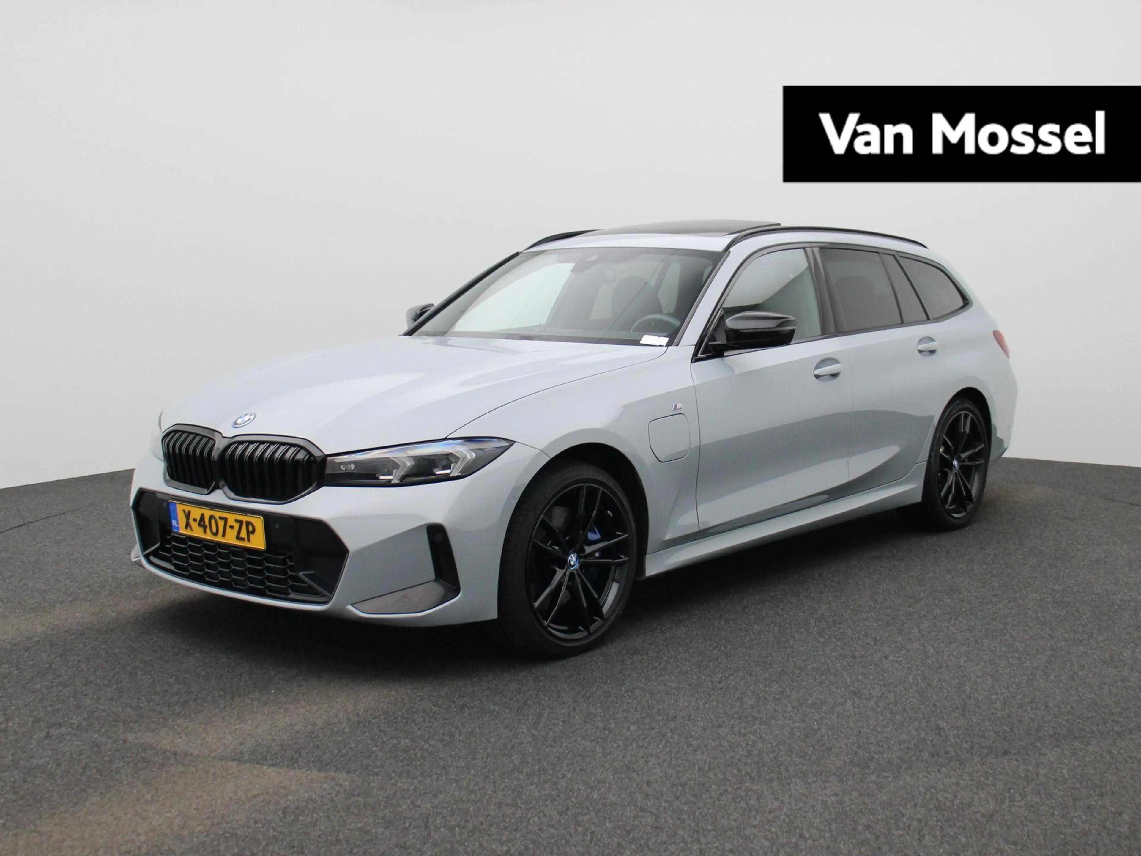 BMW 330 3-serie Touring 330e xDrive | M SPORT | PANORAMADA
