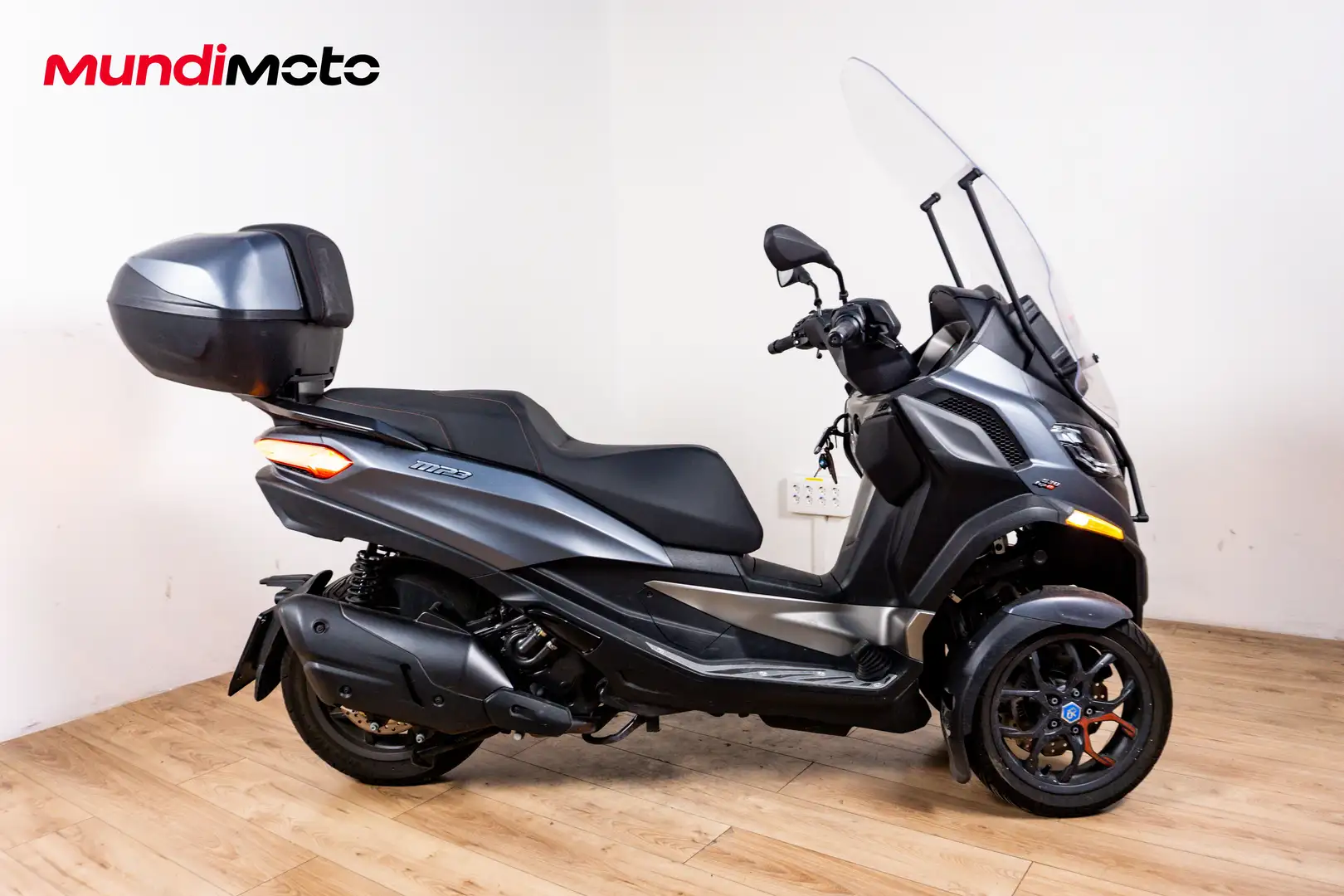 Piaggio MP3 530 - 1
