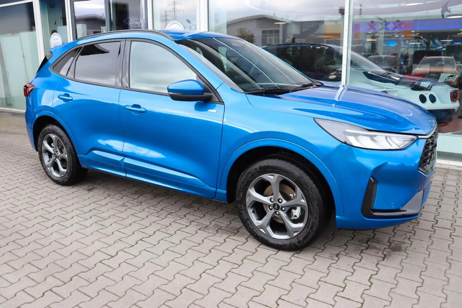Ford Kuga ST-Line 2.5l Duratec PHEV 4,99% FIN* AHK Blauw - 2