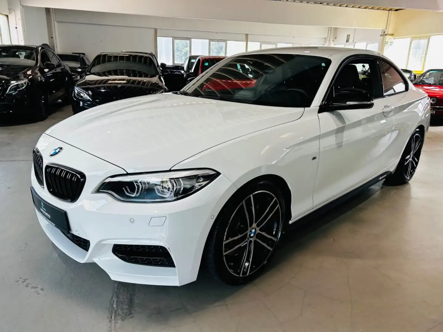 BMW 240 Performance *xDrive*Deutsches FZ*HK HiFi* Bílá - 2