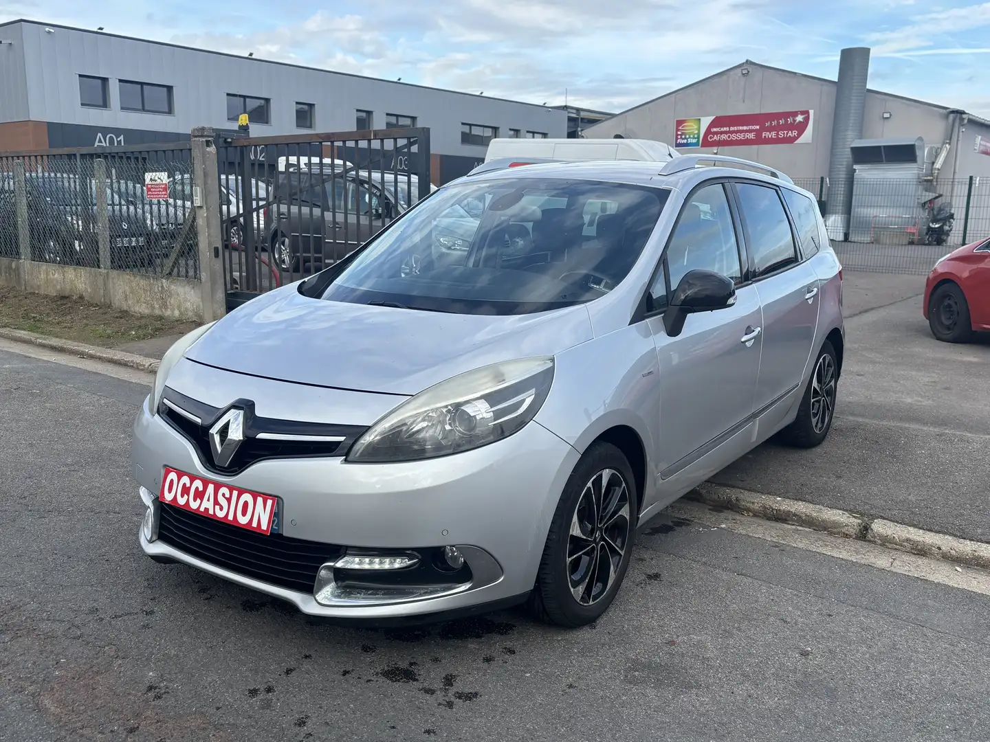 Renault Scenic dCi 130 Energy FAP eco2 Bose Edition 7 places Gris - 1