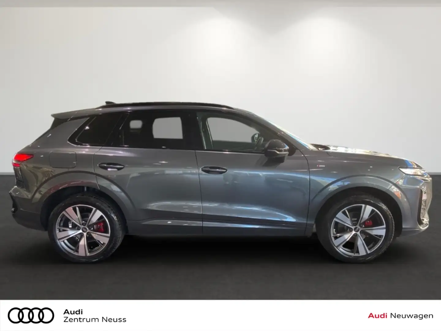 Audi Q3 TFSI 110 kW S-TRONIC NEUES MODELL Grau - 2