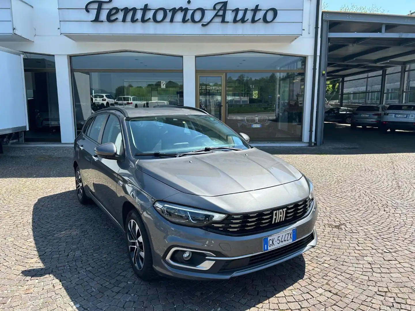 Fiat Tipo 1.3 Mjt S&S SW City Life Grijs - 1