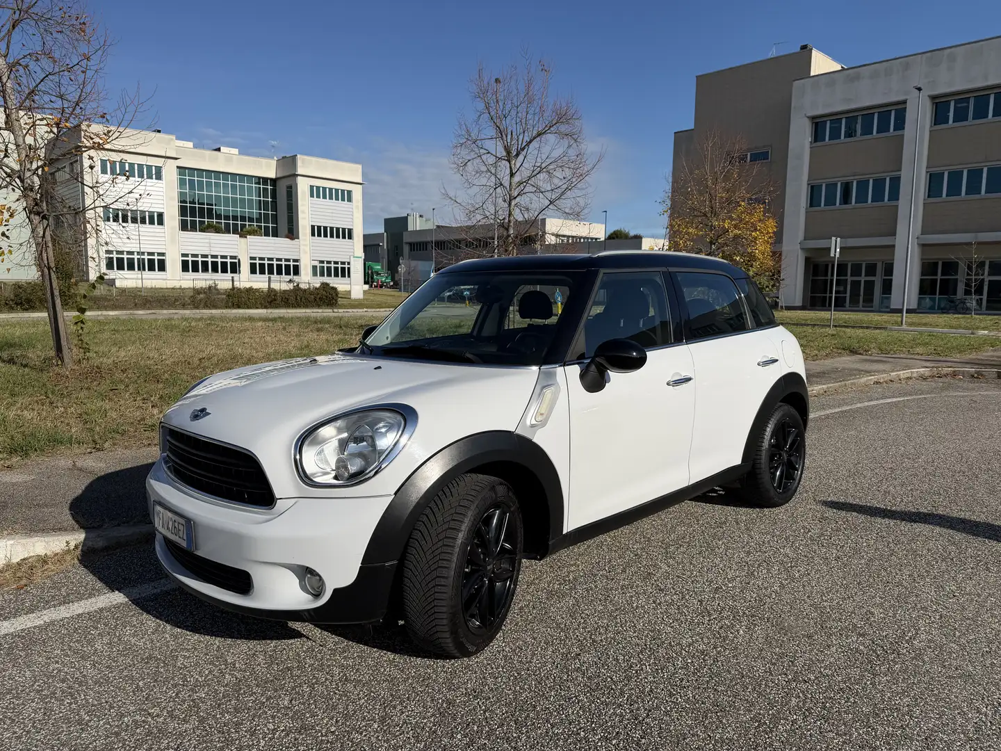 MINI Countryman D One per neopatentati Blanc - 1
