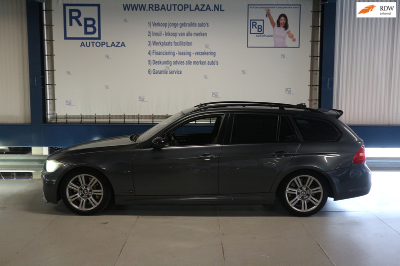 BMW 335 3-serie Touring XI + M-PAKKET / FULL SERVICE / PAN