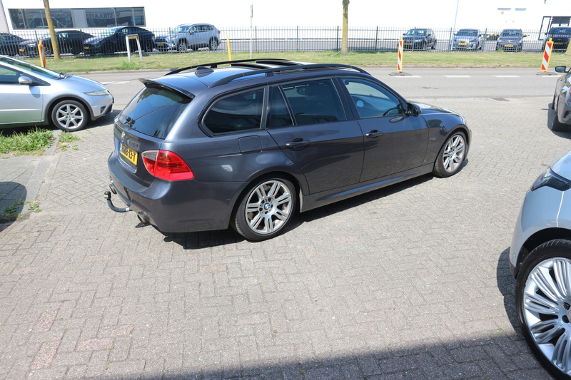 BMW 335 3-serie Touring XI + M-PAKKET / FULL SERVICE / PAN — photo 8