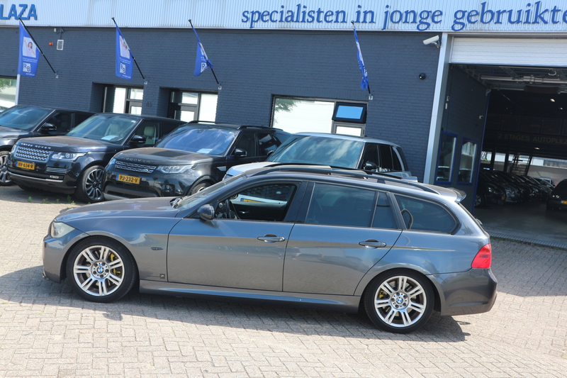 BMW 335 3-serie Touring XI + M-PAKKET / FULL SERVICE / PAN — photo 13