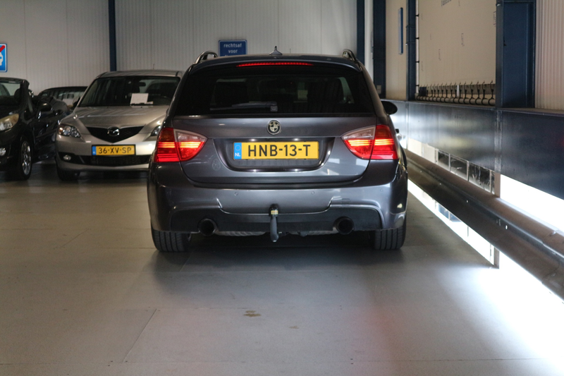 BMW 335 3-serie Touring XI + M-PAKKET / FULL SERVICE / PAN — photo 14
