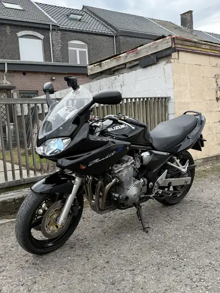 Suzuki Bandit 600 - foto 3