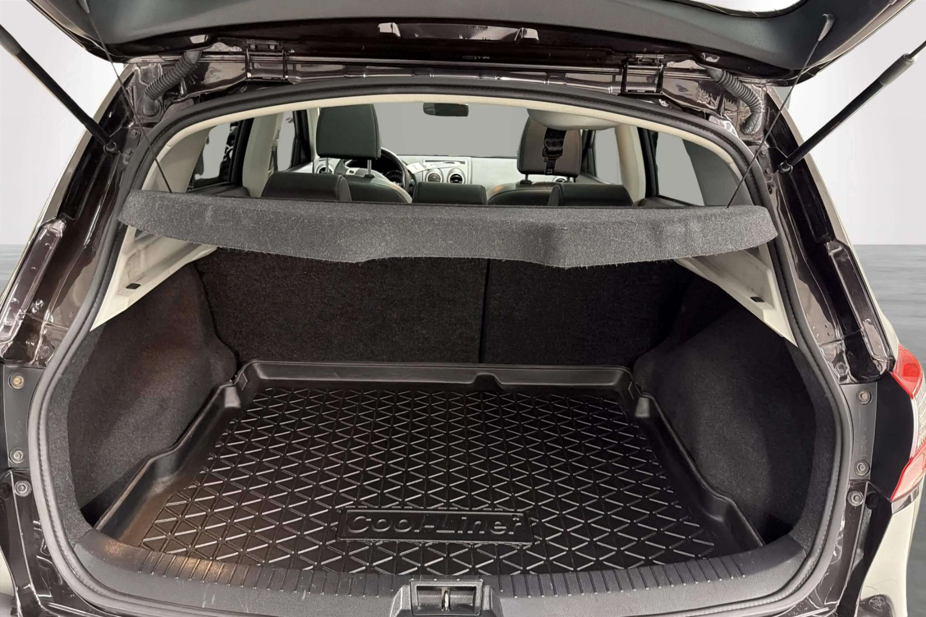 Nissan Qashqai 1.5 dCi Connect Edition — photo 10