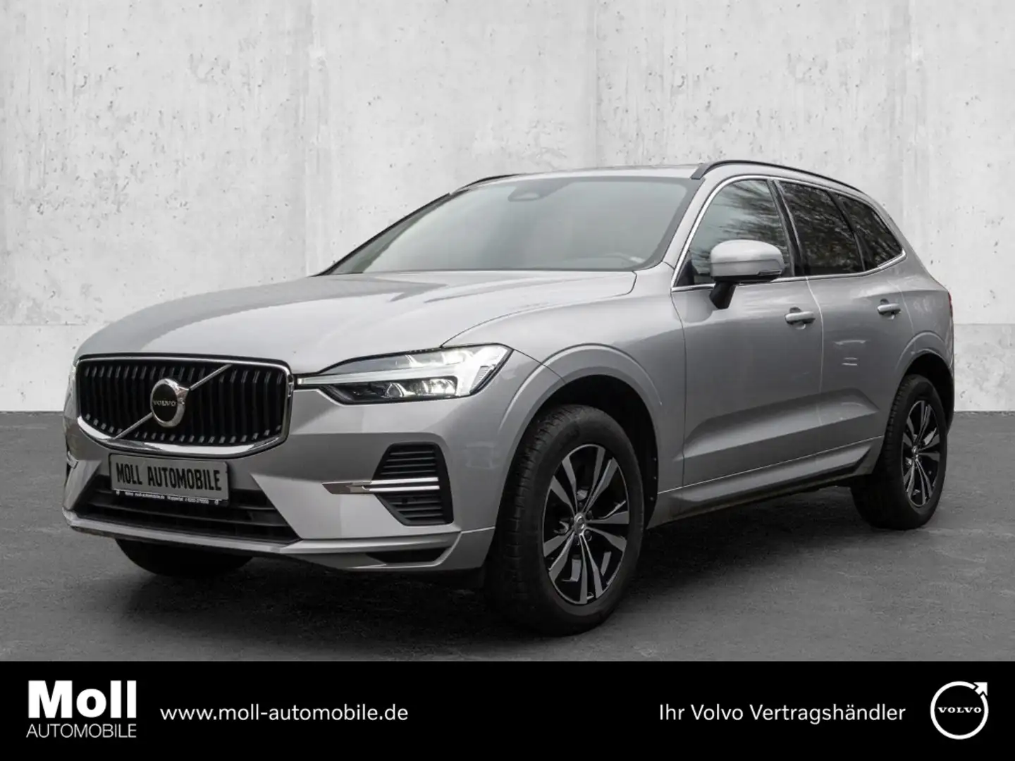 Volvo XC60 Momentum Pro 2WD Digitales Cockpit Soundsystem LED Silber - 1