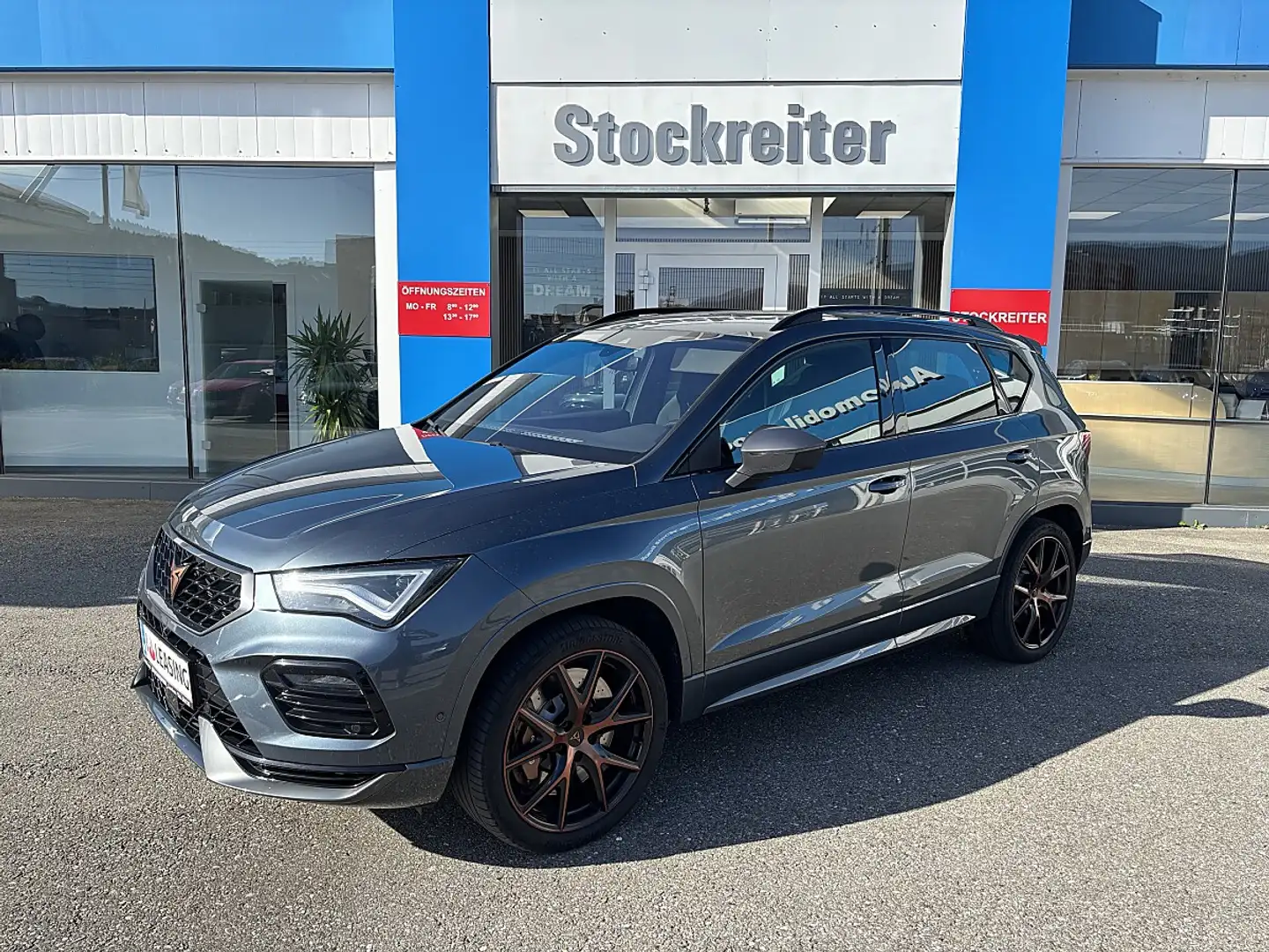 CUPRA Ateca 2,0 TSI 4Drive DSG*AHK*Panorama.*360 Grad-Kamera* Grau - 1