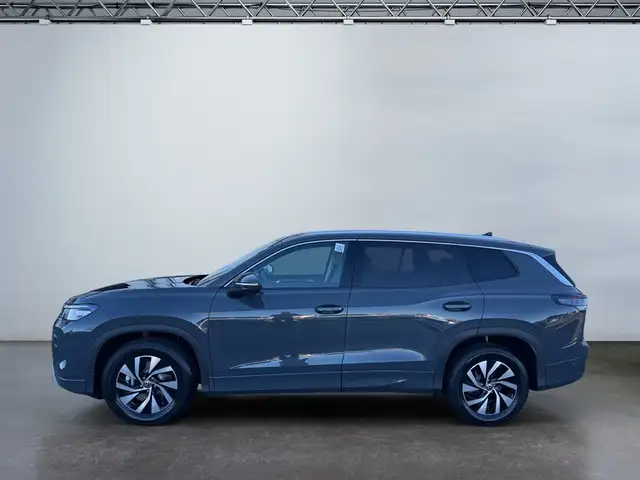 Volkswagen Tayron view 3