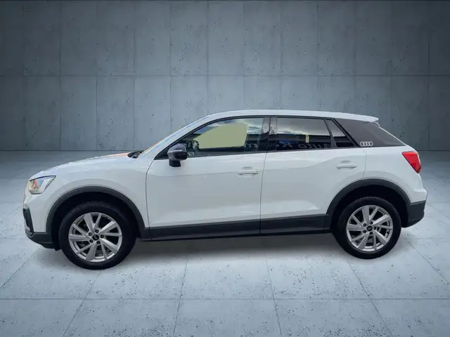 Audi Q2 view 2