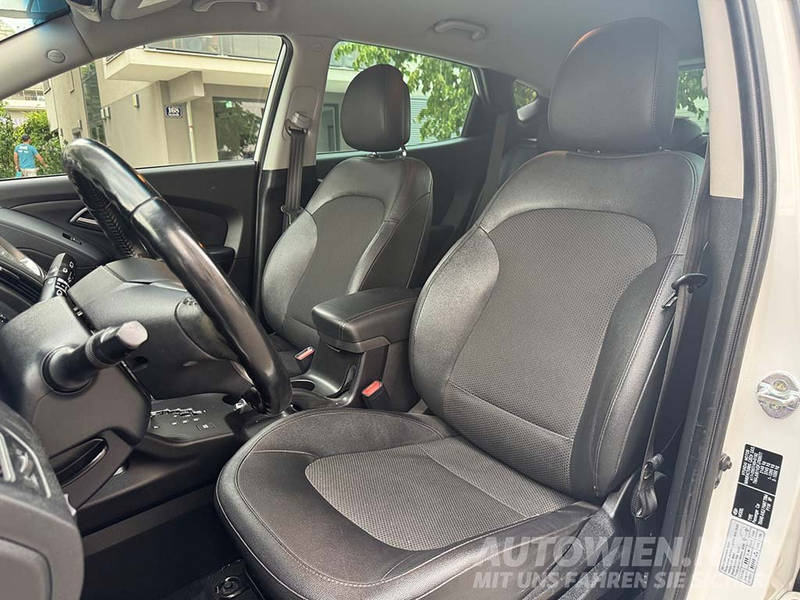 Hyundai iX35 2,0 CRDi Aut. | AUTOMATIK | PICKERL BIS 10/2027 — photo 13