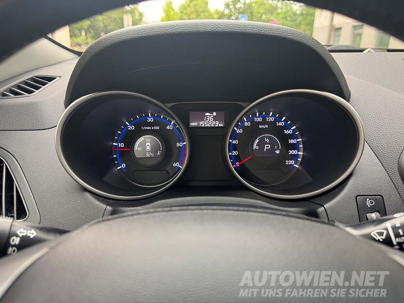Hyundai iX35 2,0 CRDi Aut. | AUTOMATIK | PICKERL BIS 10/2027 — photo 4
