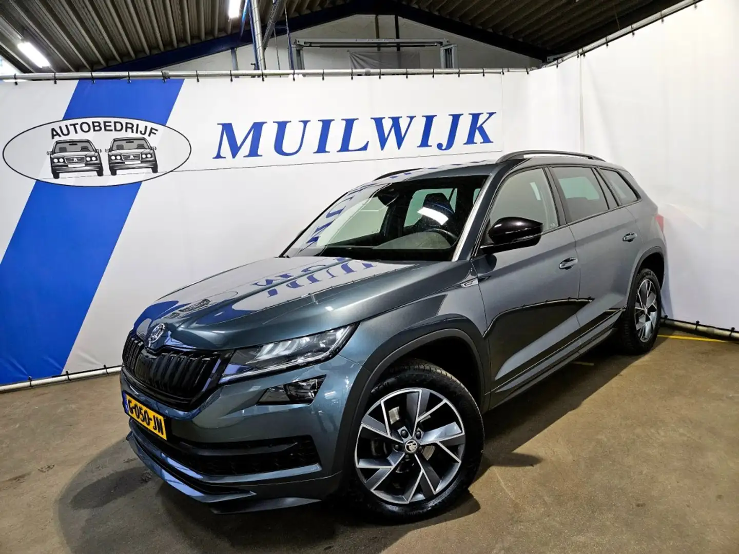 Skoda Kodiaq 1.5 TSI Sportline Business / Automaat / Virtual / Grijs - 1