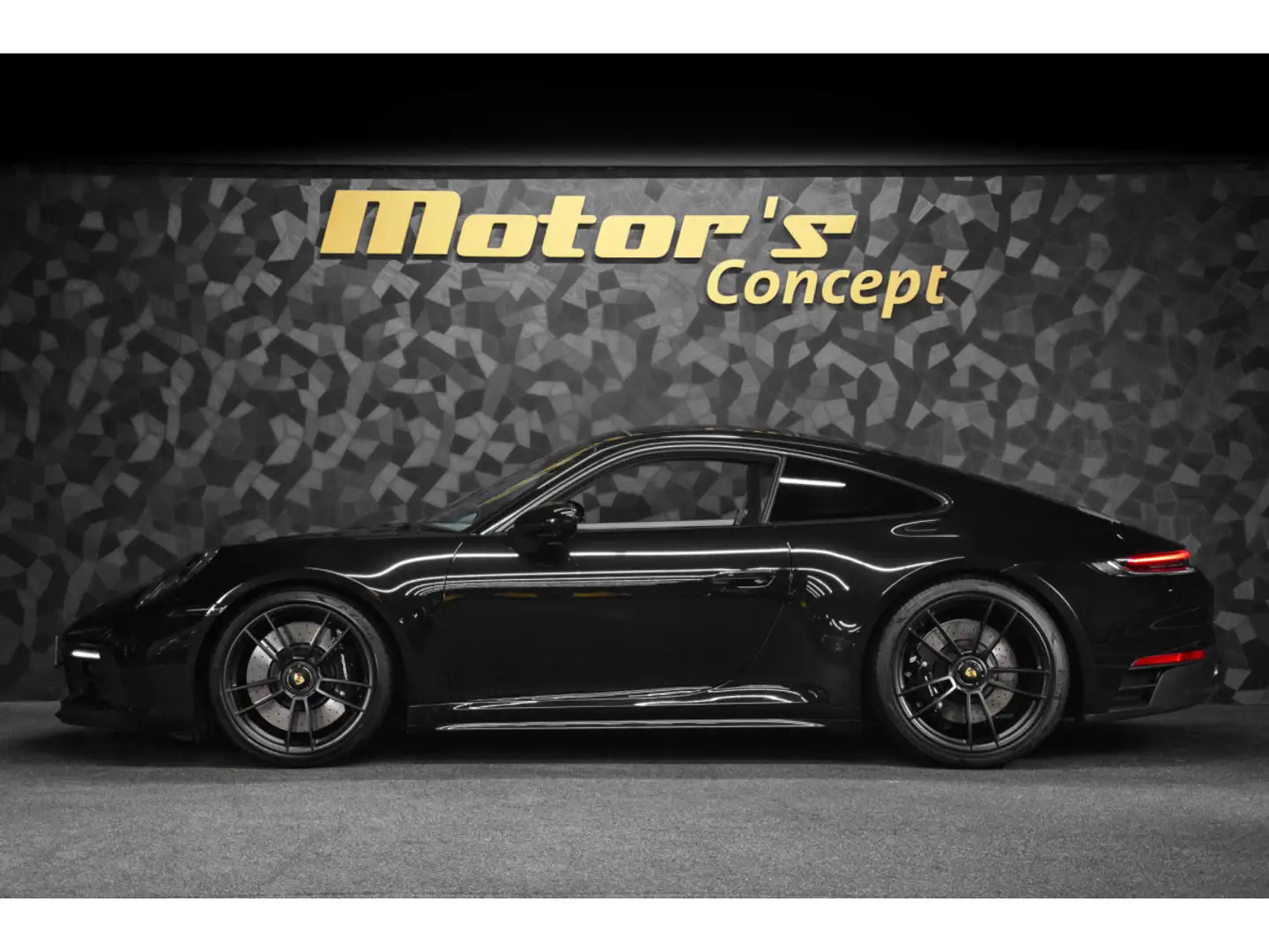 Porsche 992 992 Carrera 4 GTS Coupé PDK Noir - 2